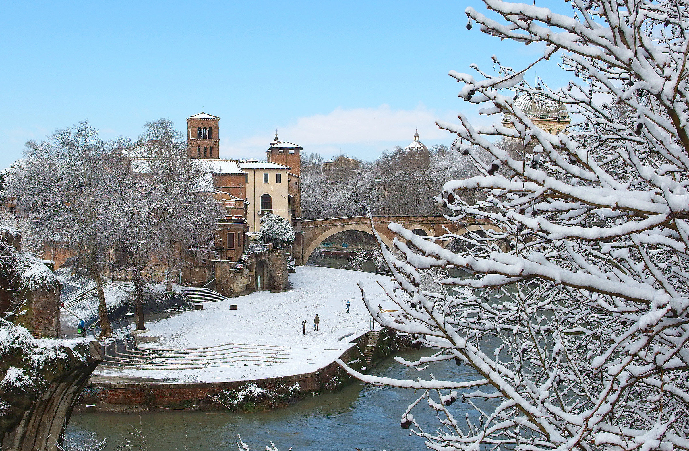 Tiber Island
