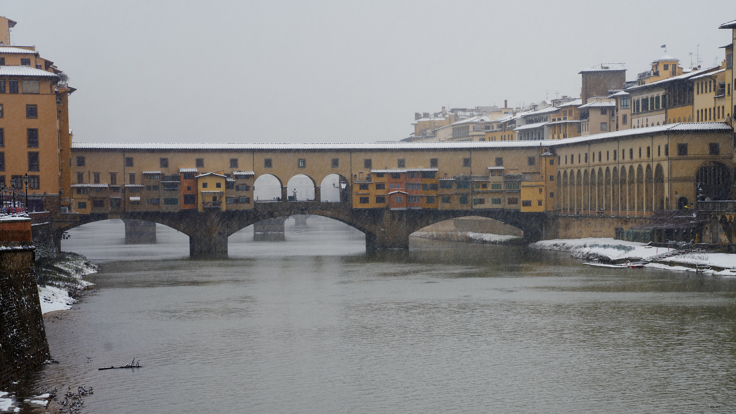 Ponte Vecchio under the snow