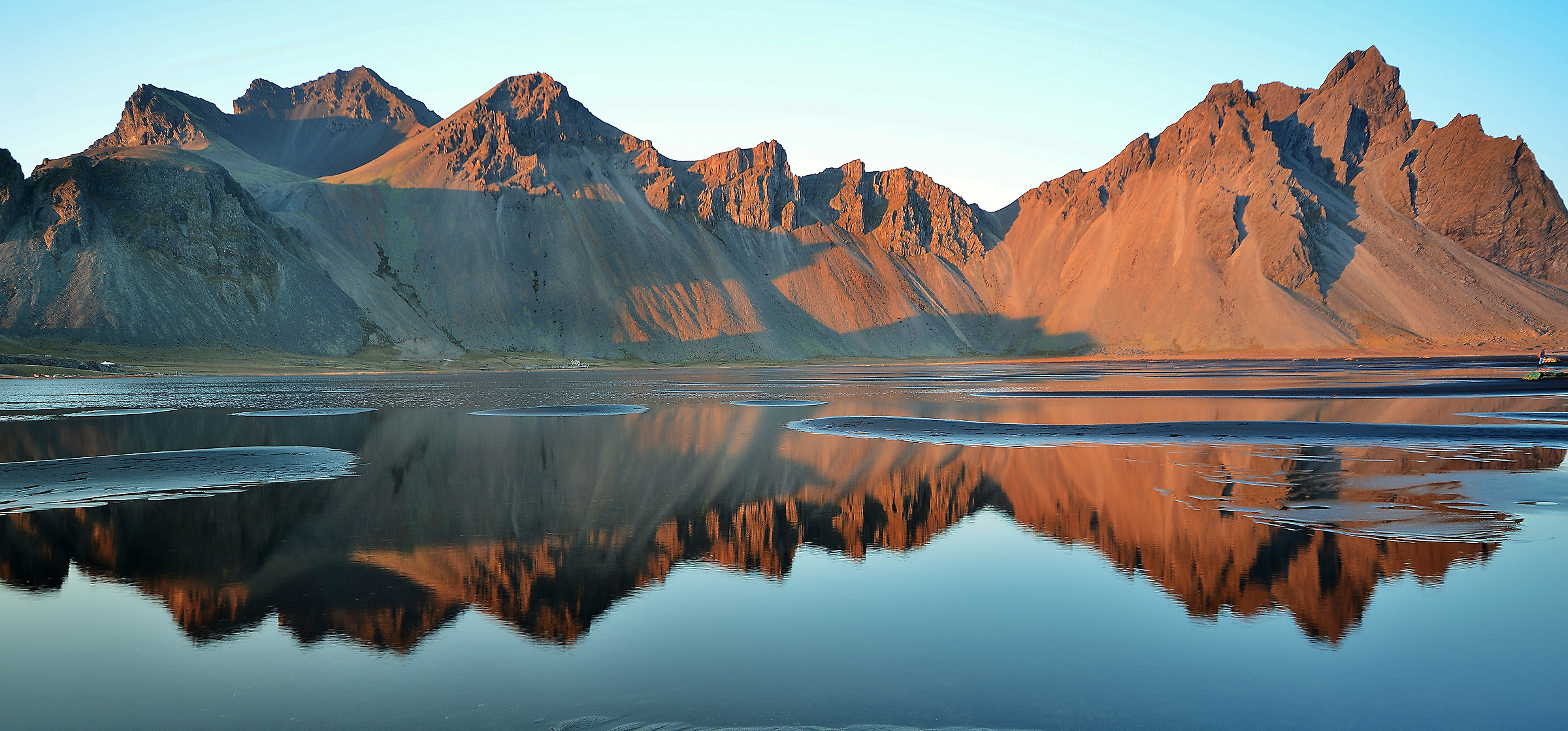 Memories. High tide at Vestrahorn