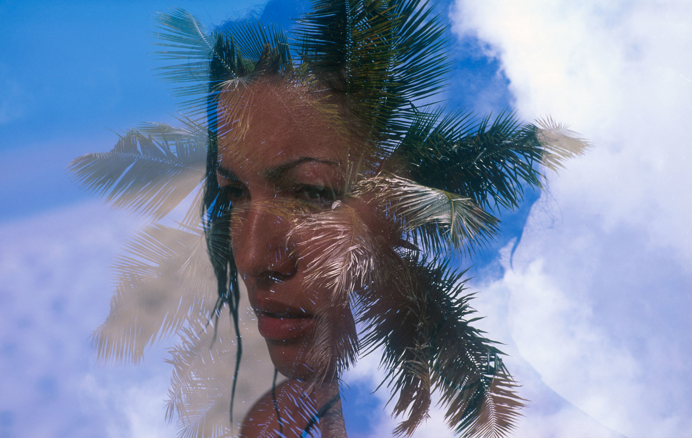 Double exposure film