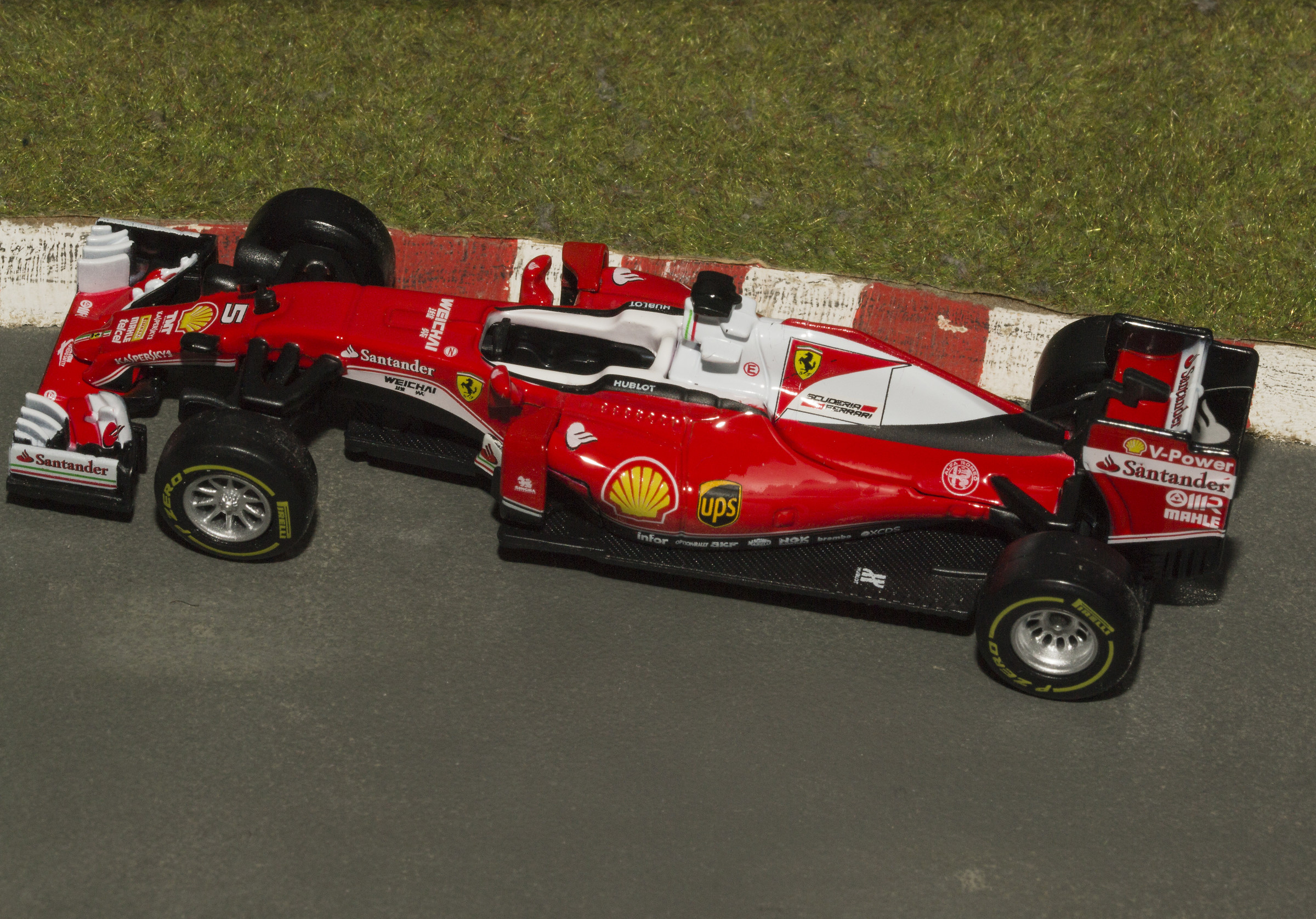 Ferrari sf16-h