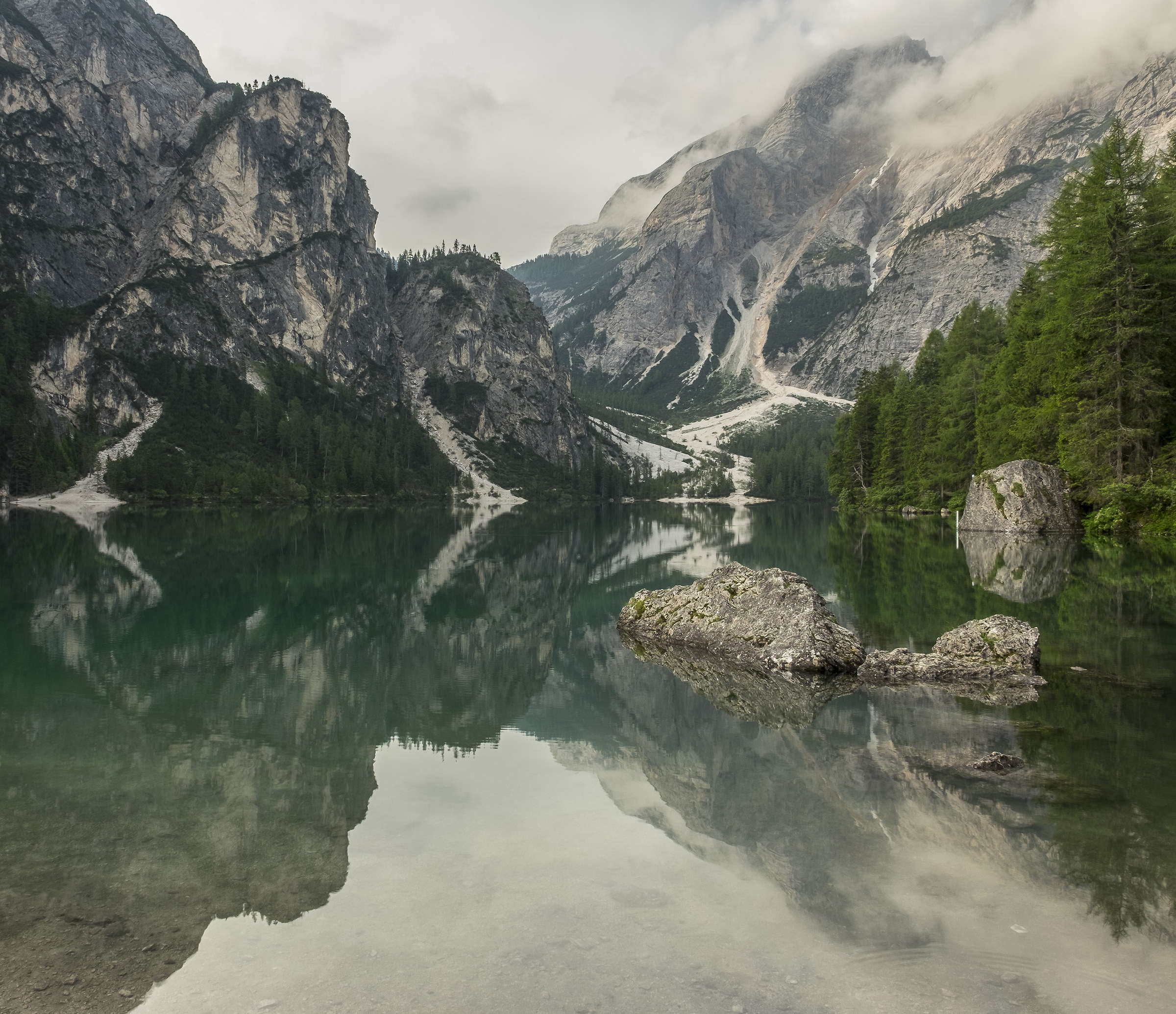 lake of braies 3