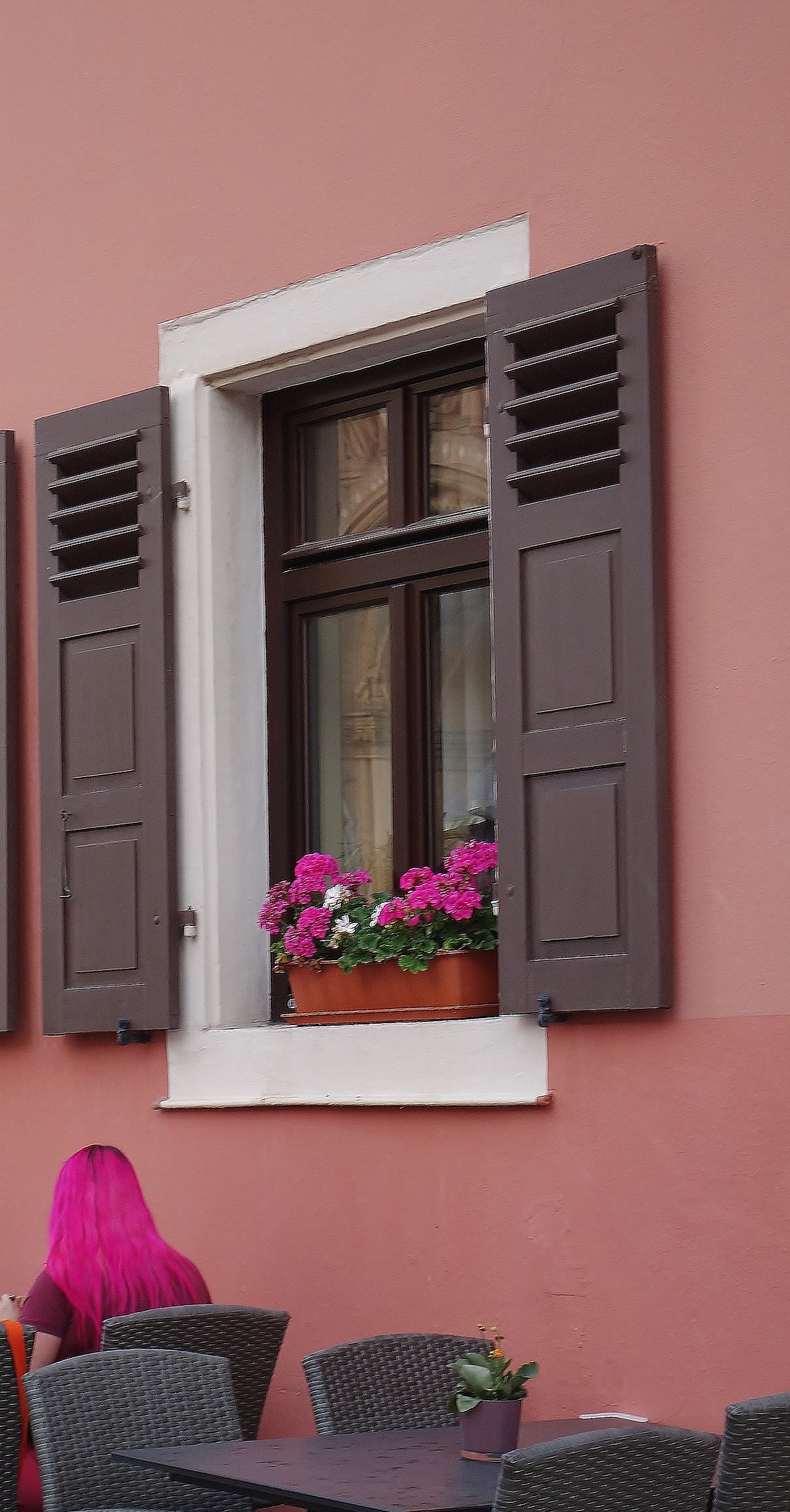 tono su tono, Spira, 2017