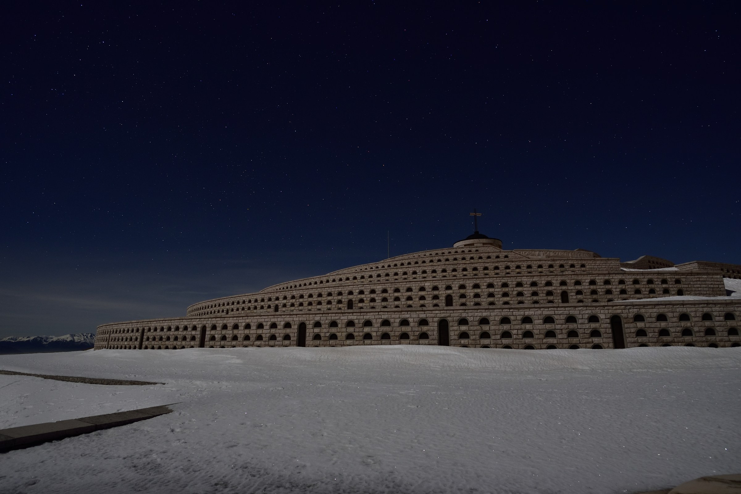 Sacrario Cima Grappa 1776m