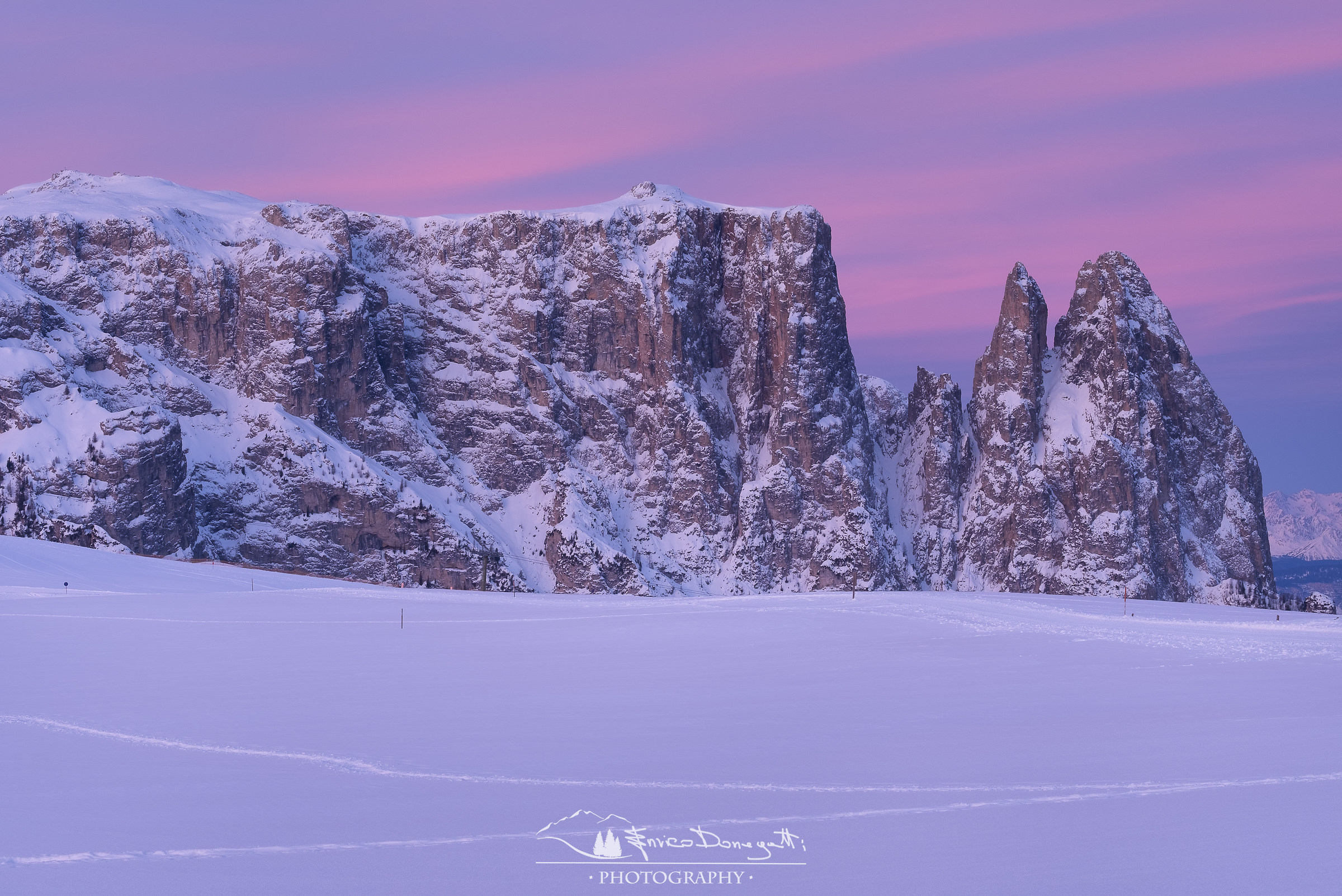 Pink light ... Sciliar's Aurora