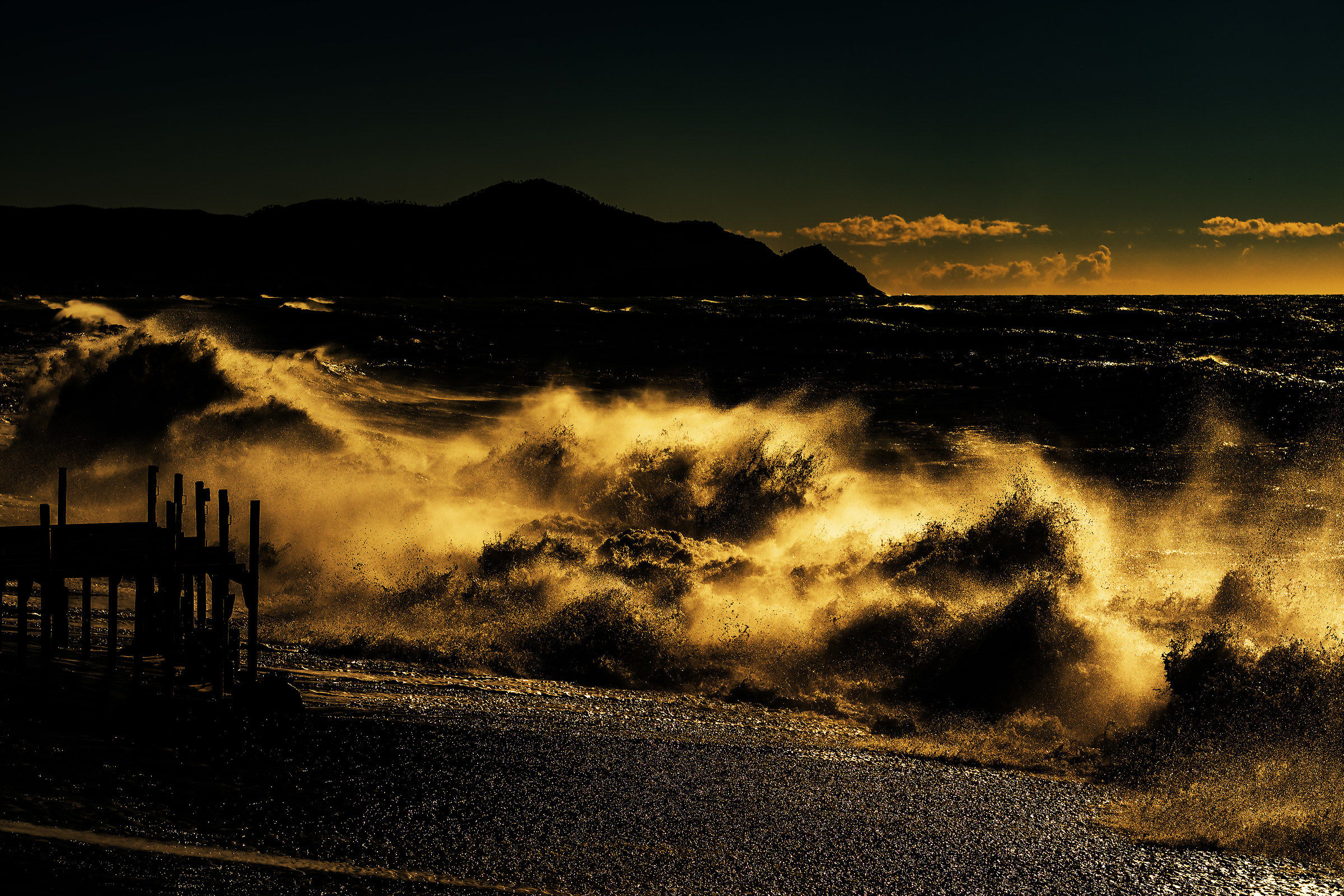 Era già l'ora che volge il disio e ai navicanti e...