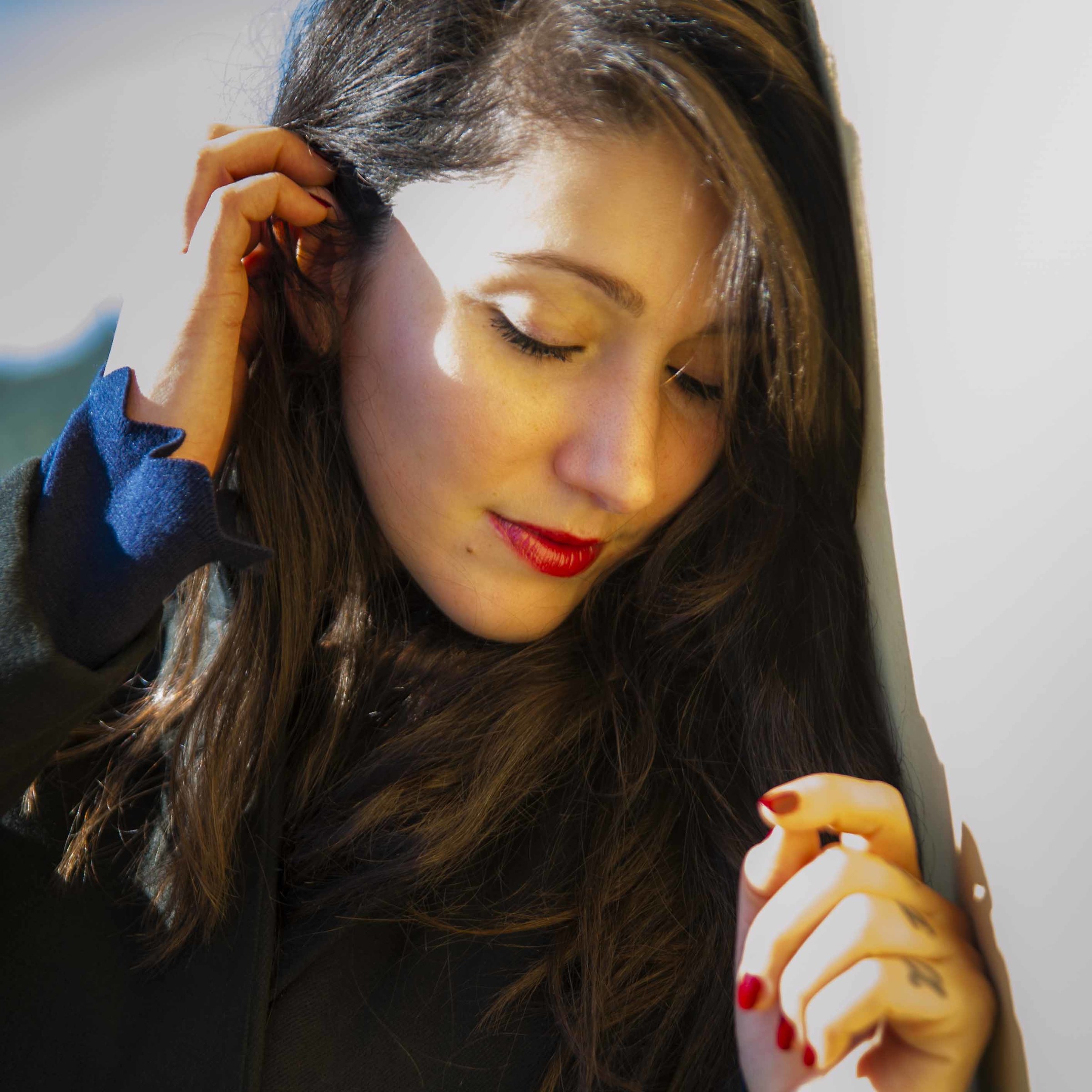 Sadness - Irene - www.chapeauclic.com/neneartmodel