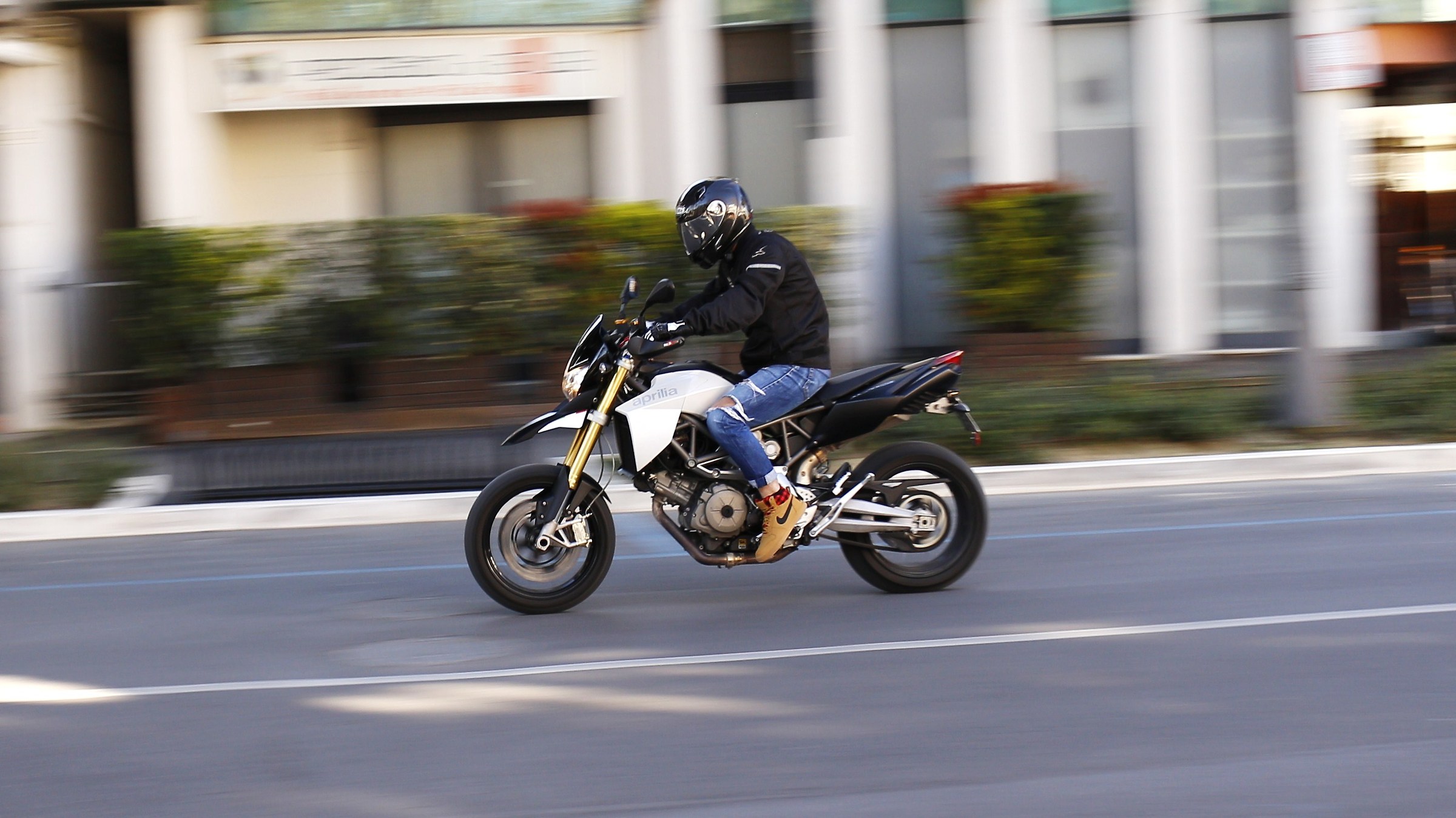 Moto in corsa