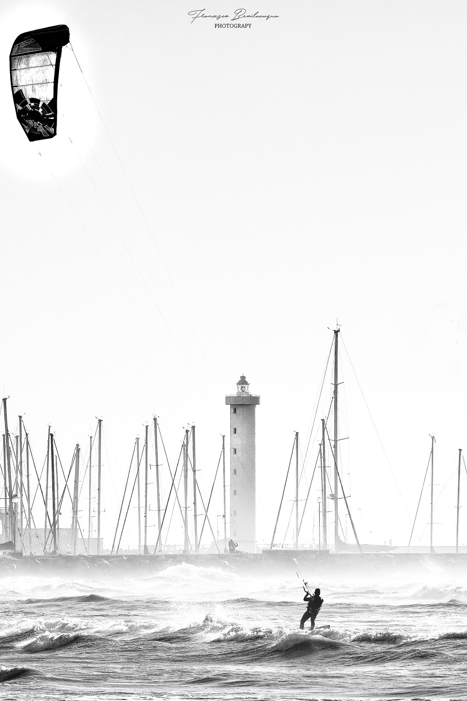 Kite Surf b & w