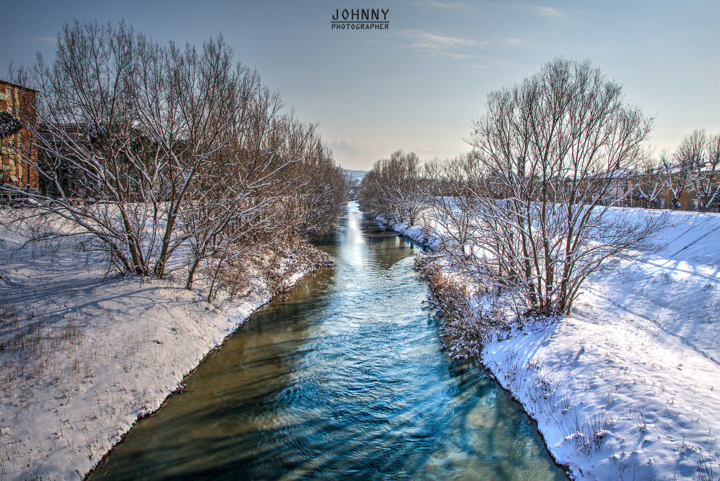 Savio river and snow