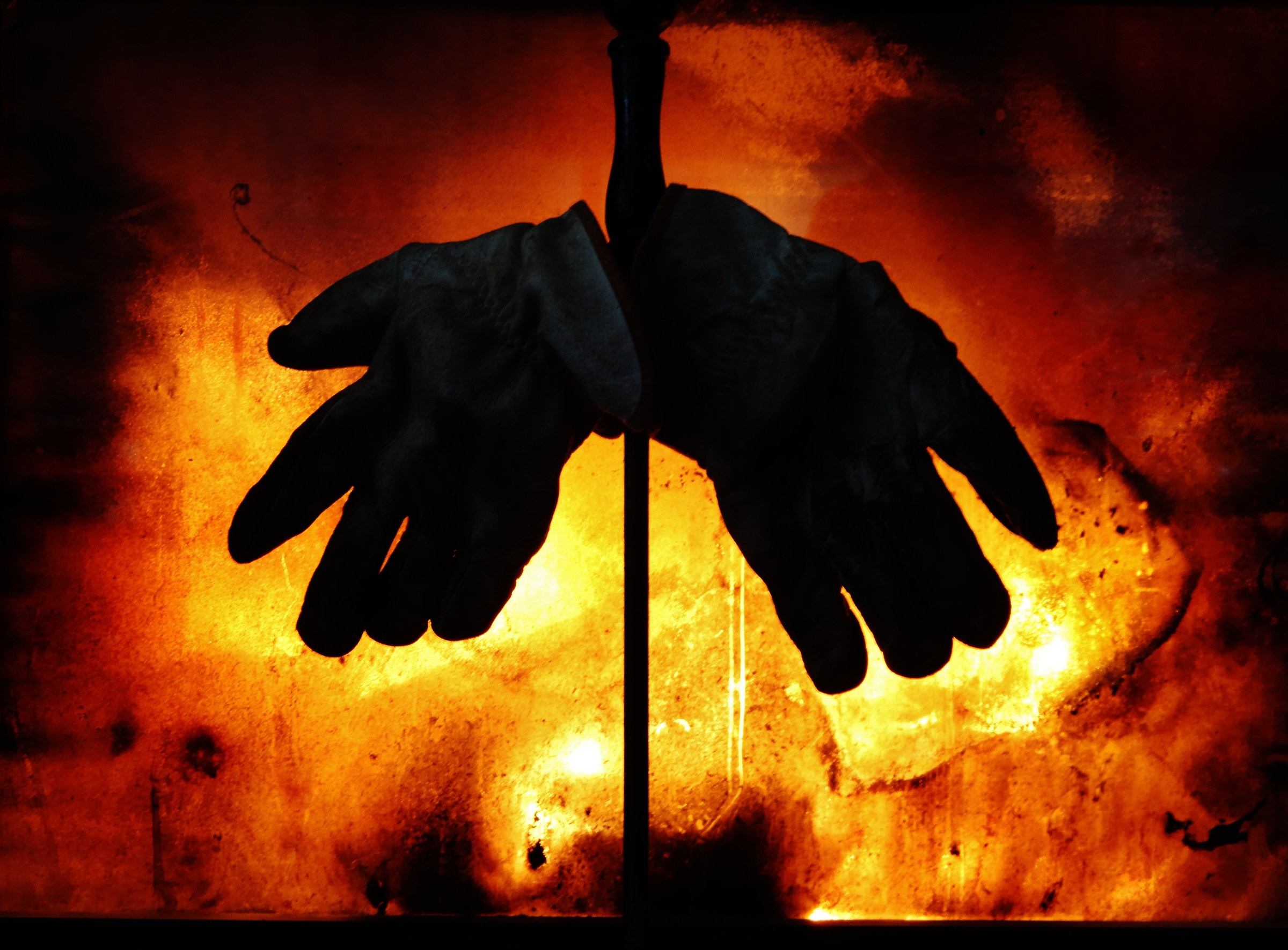 "ci metterei la mano sul fuoco"