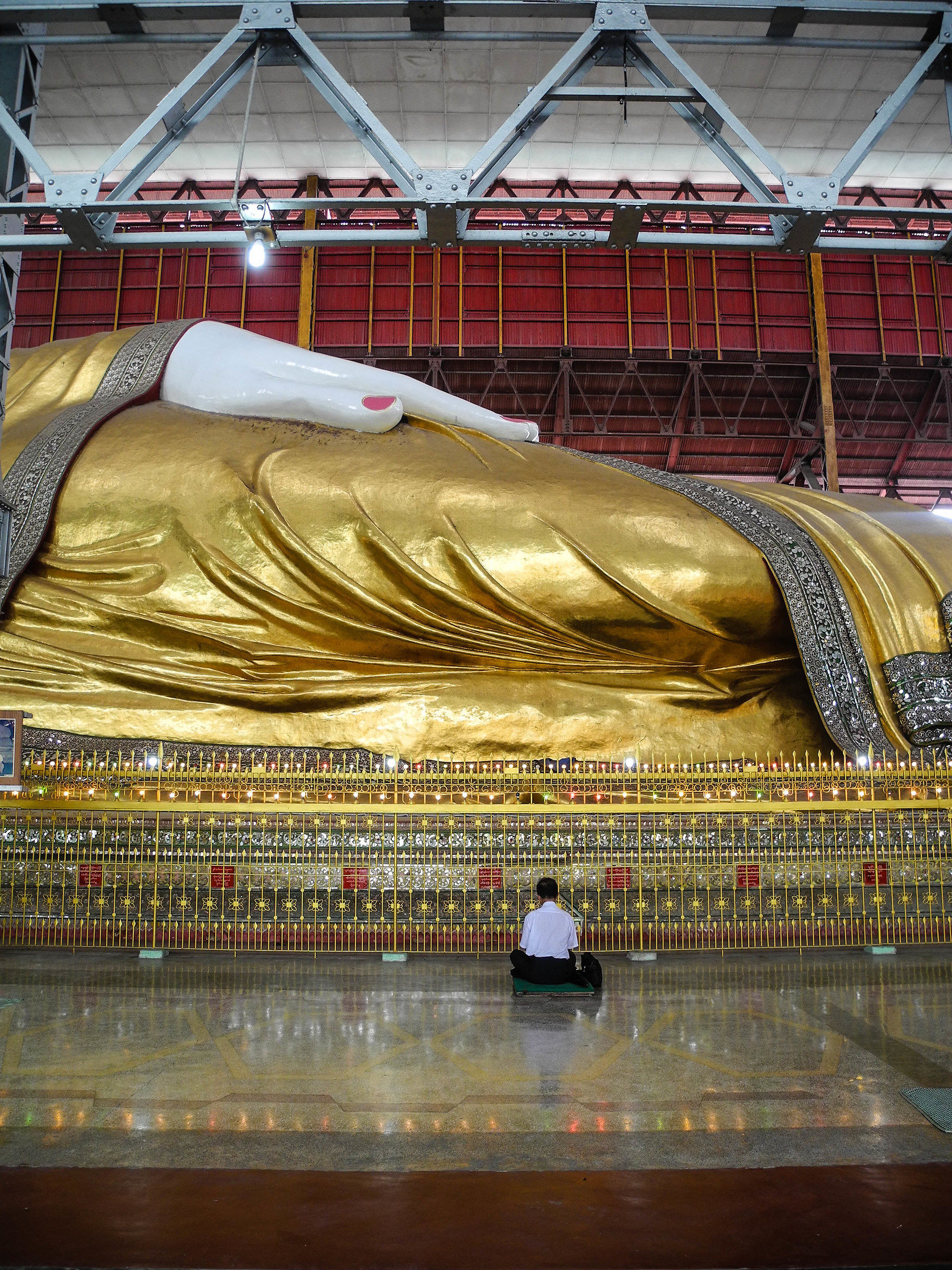 Sleeping Boudha