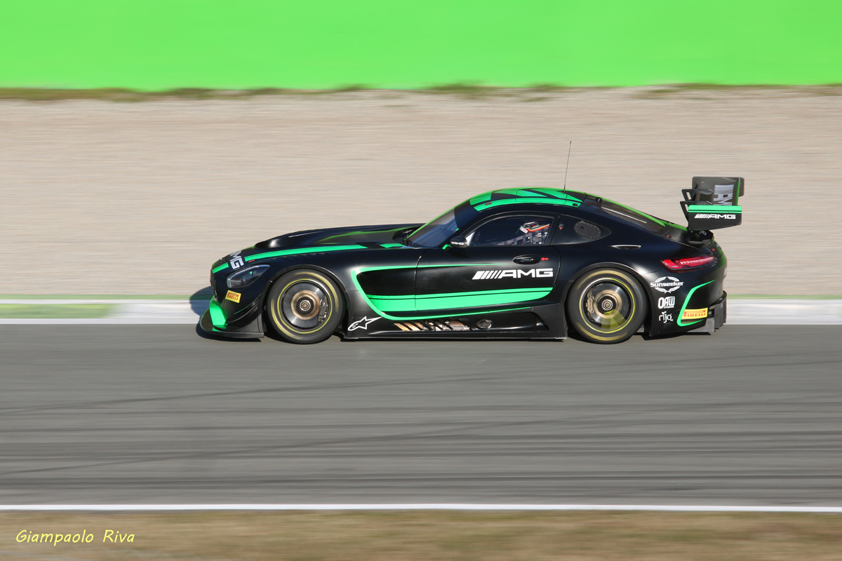 tests at the Monza racetrack, Mercedes