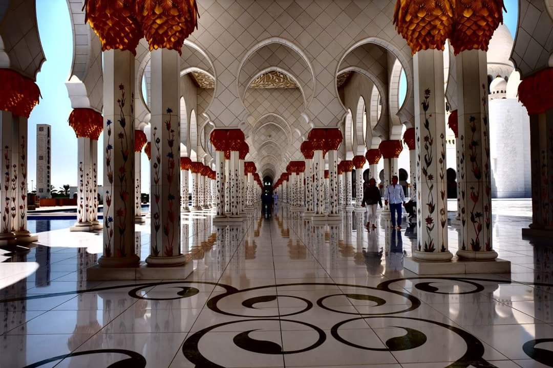 Colonnade white mosque