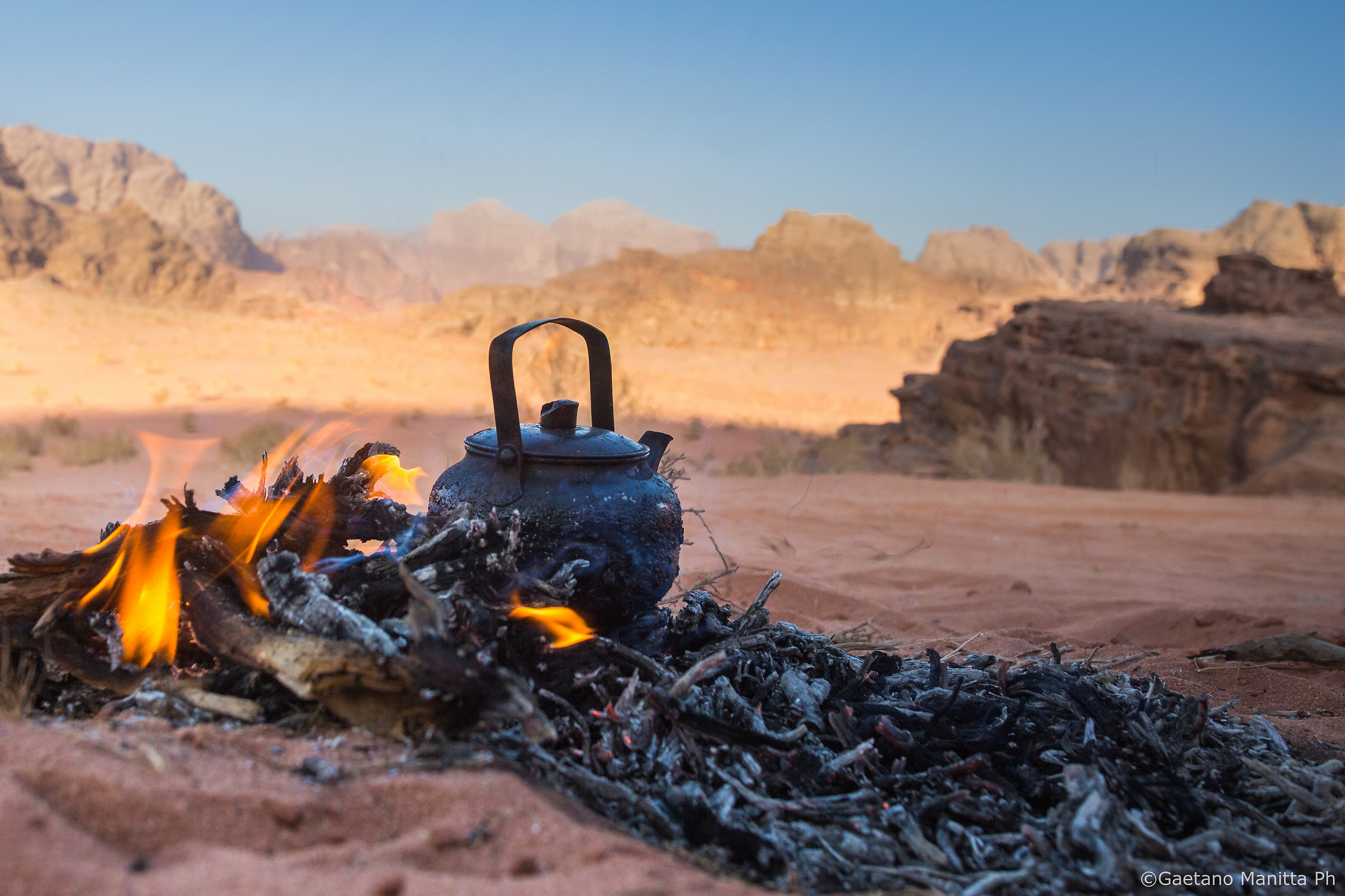 Tea time in the Rum Way