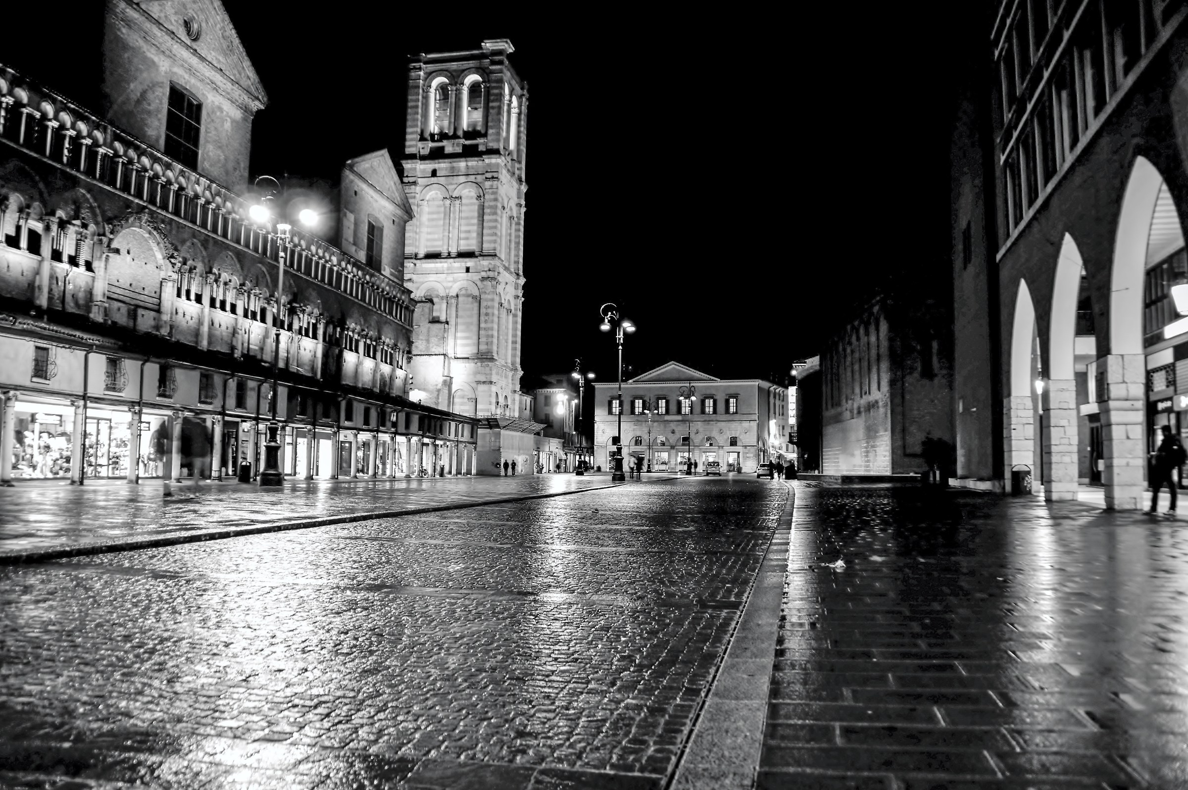 In the square almost the void