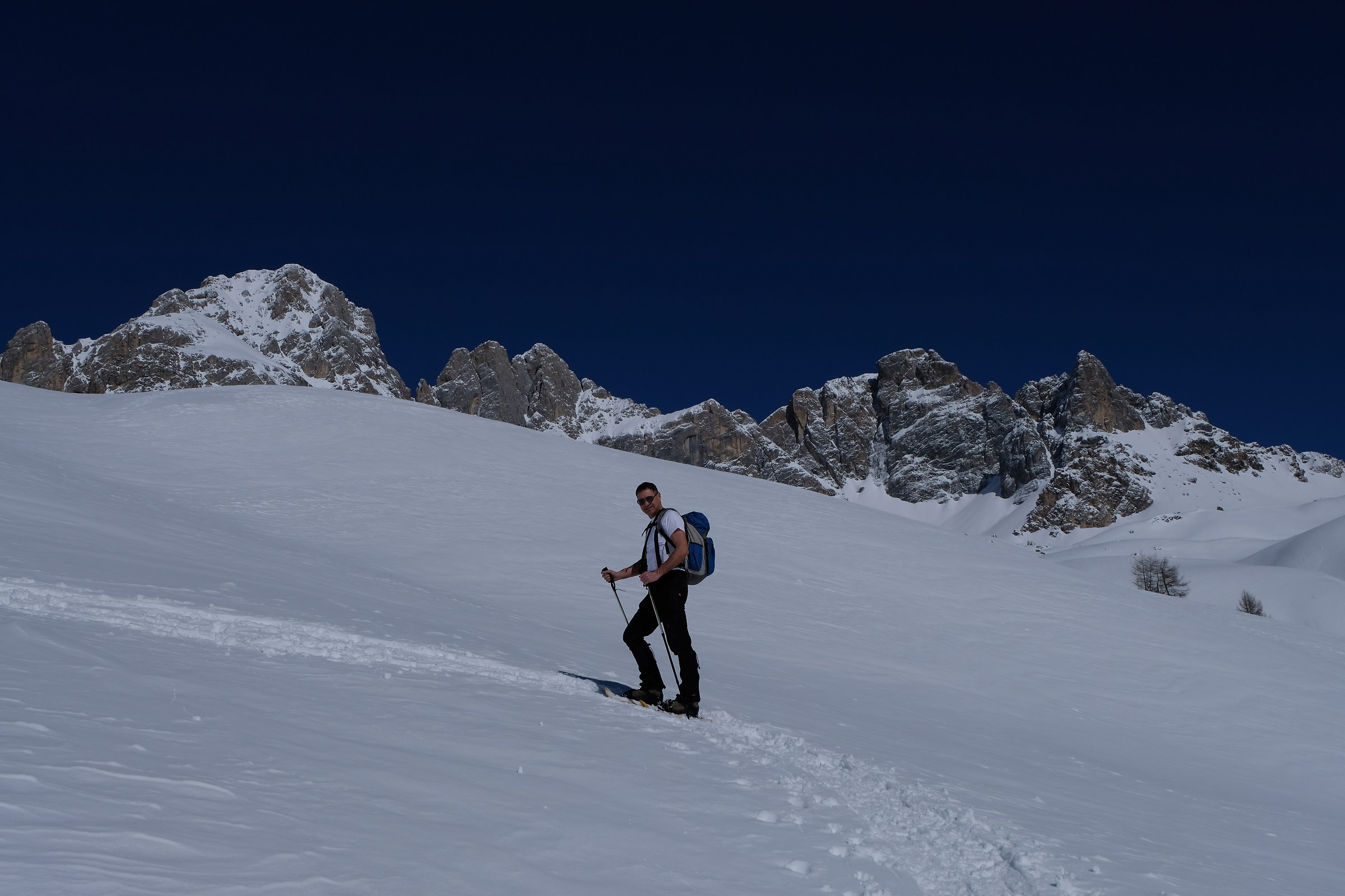 Climbing with snowshoes