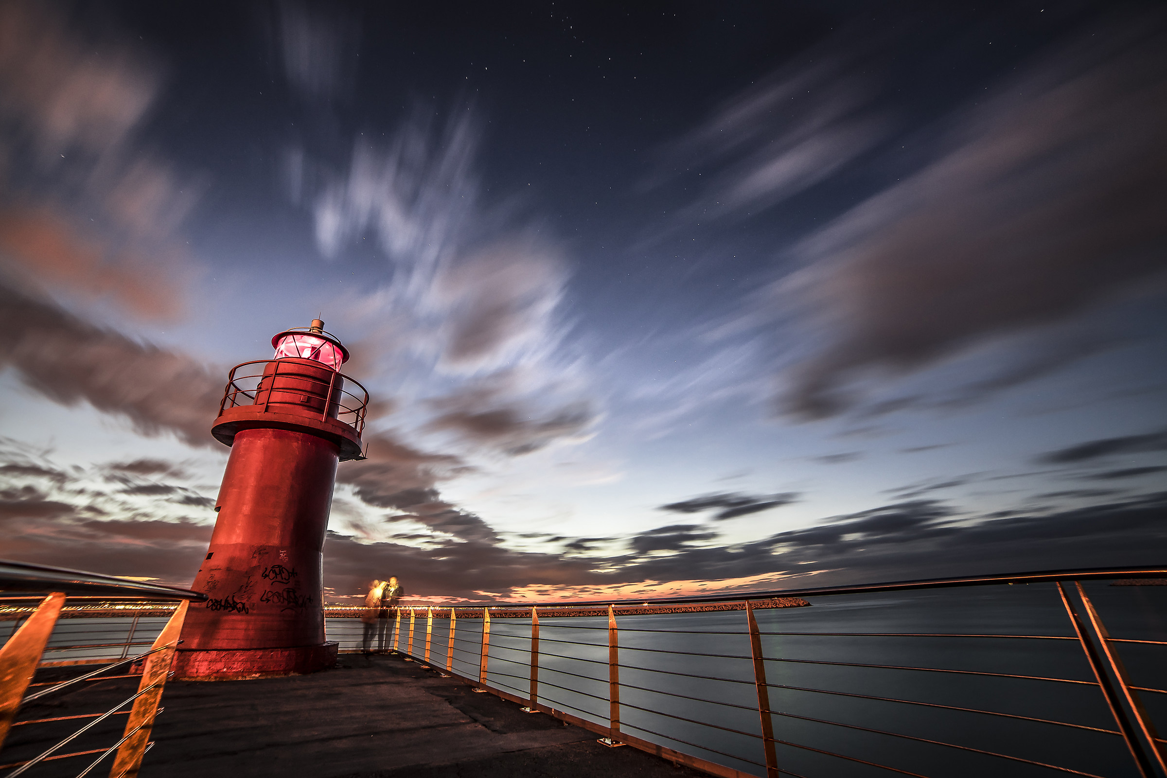 The red lantern watches the time go by