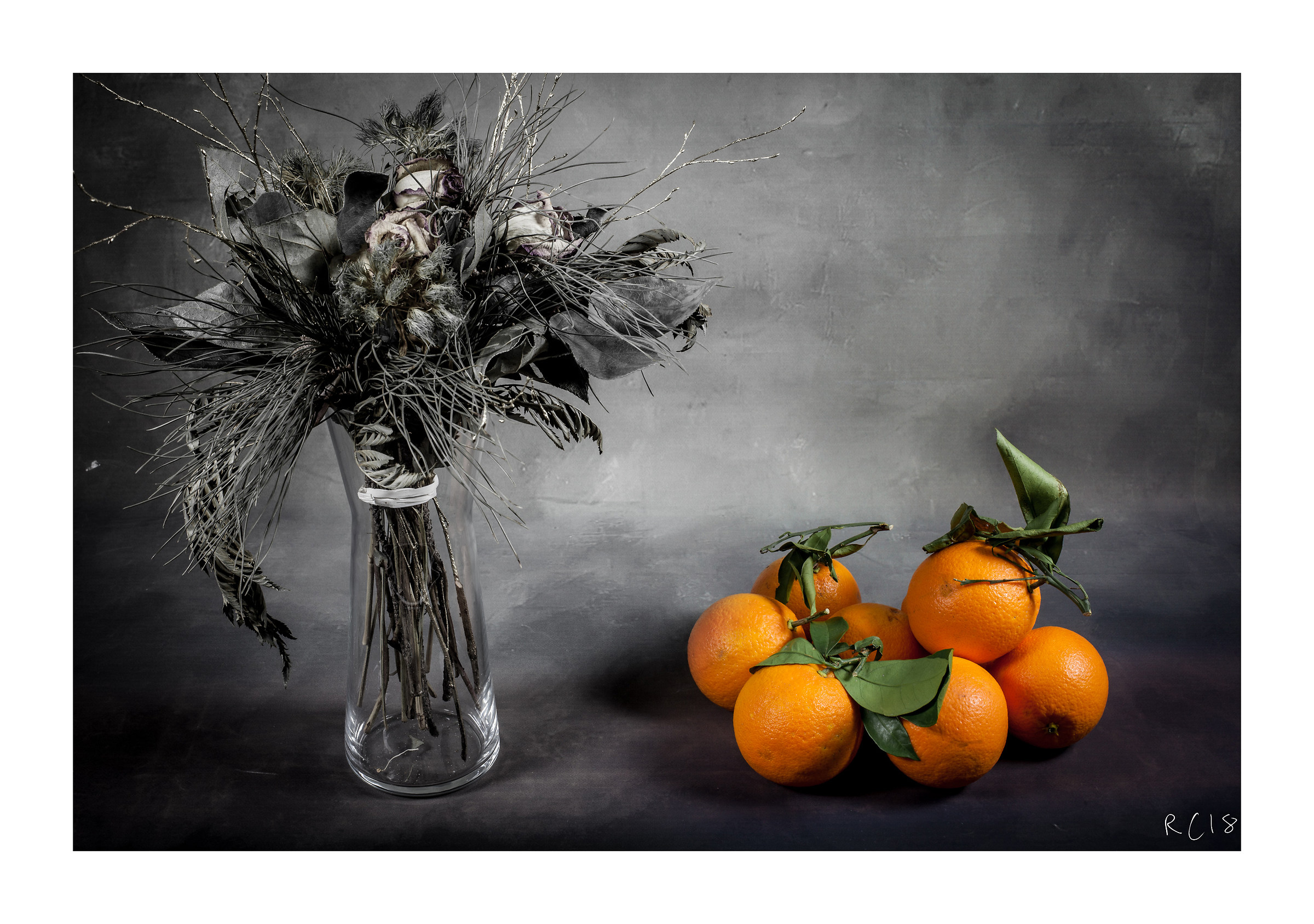 Still life with oranges