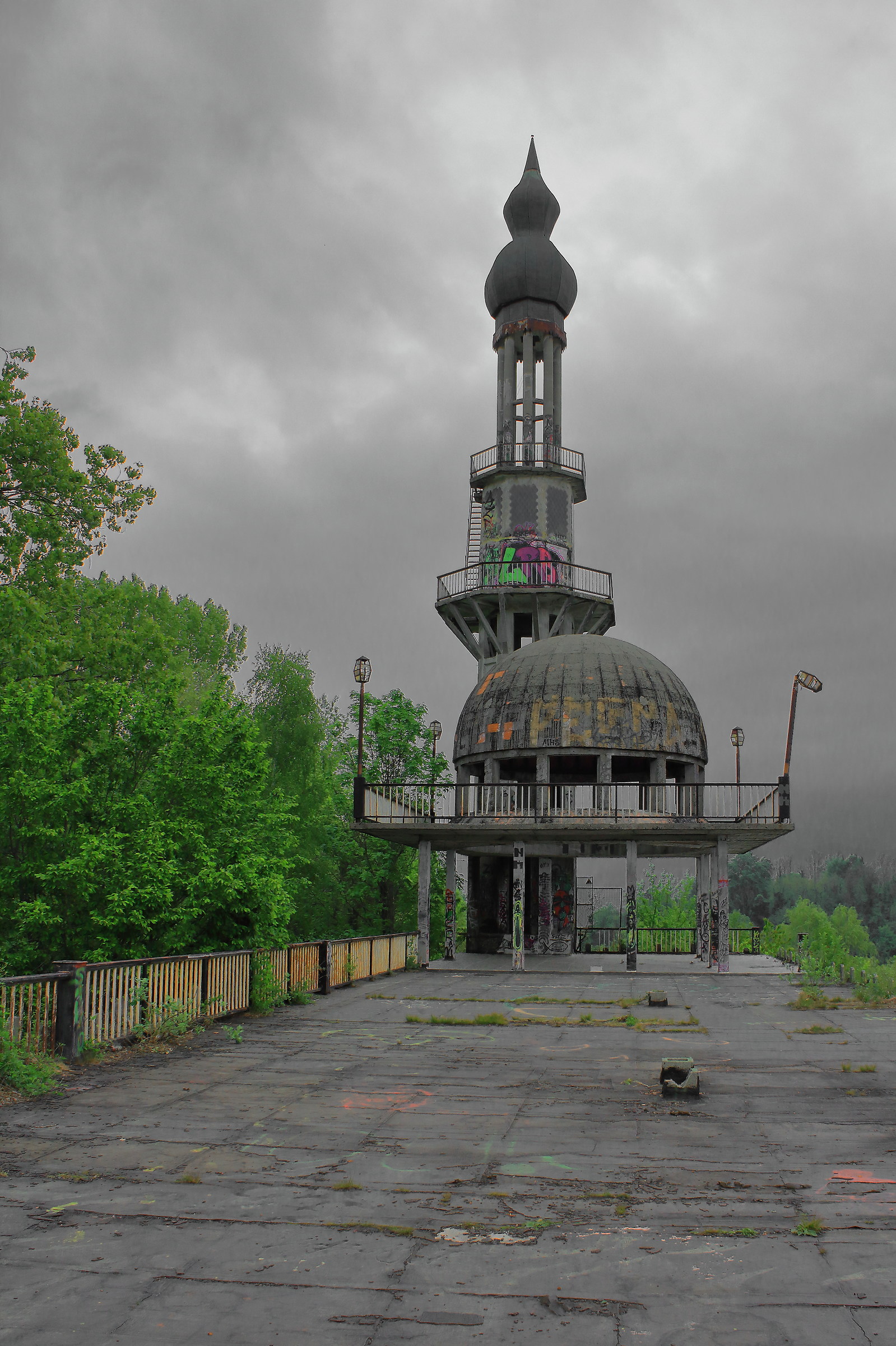 consonno, ghost town