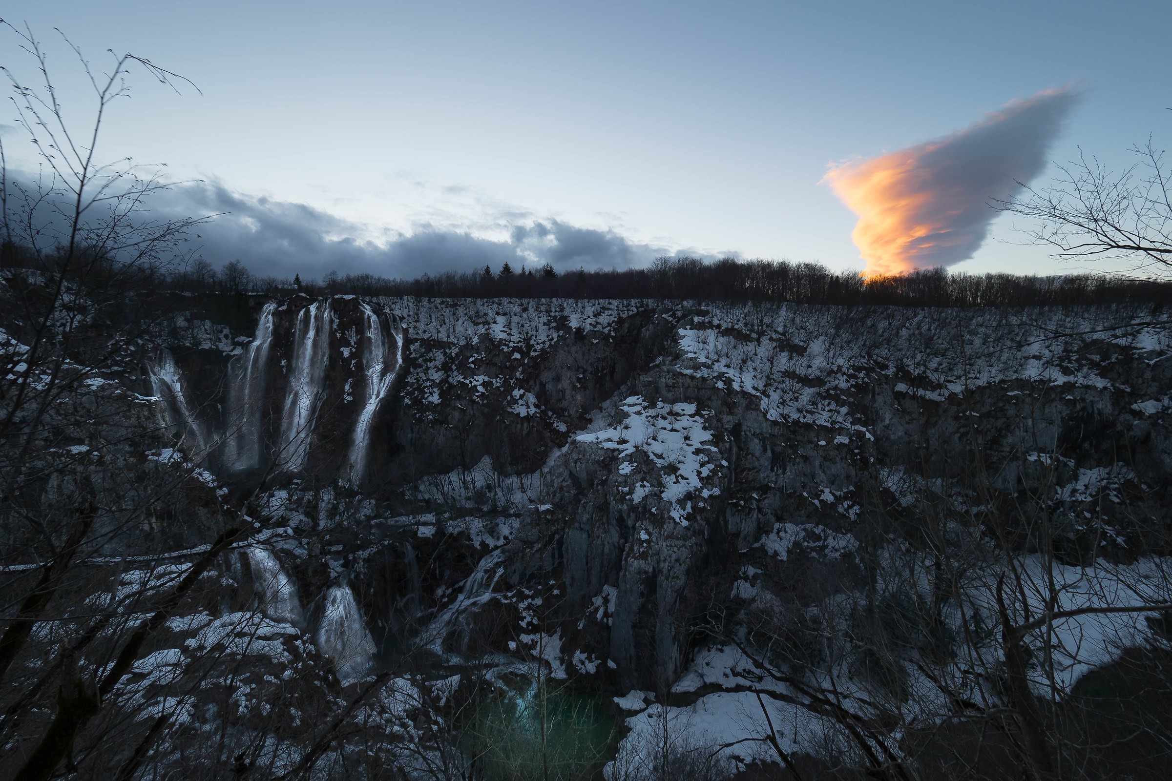 Strange cloud on Plitvice