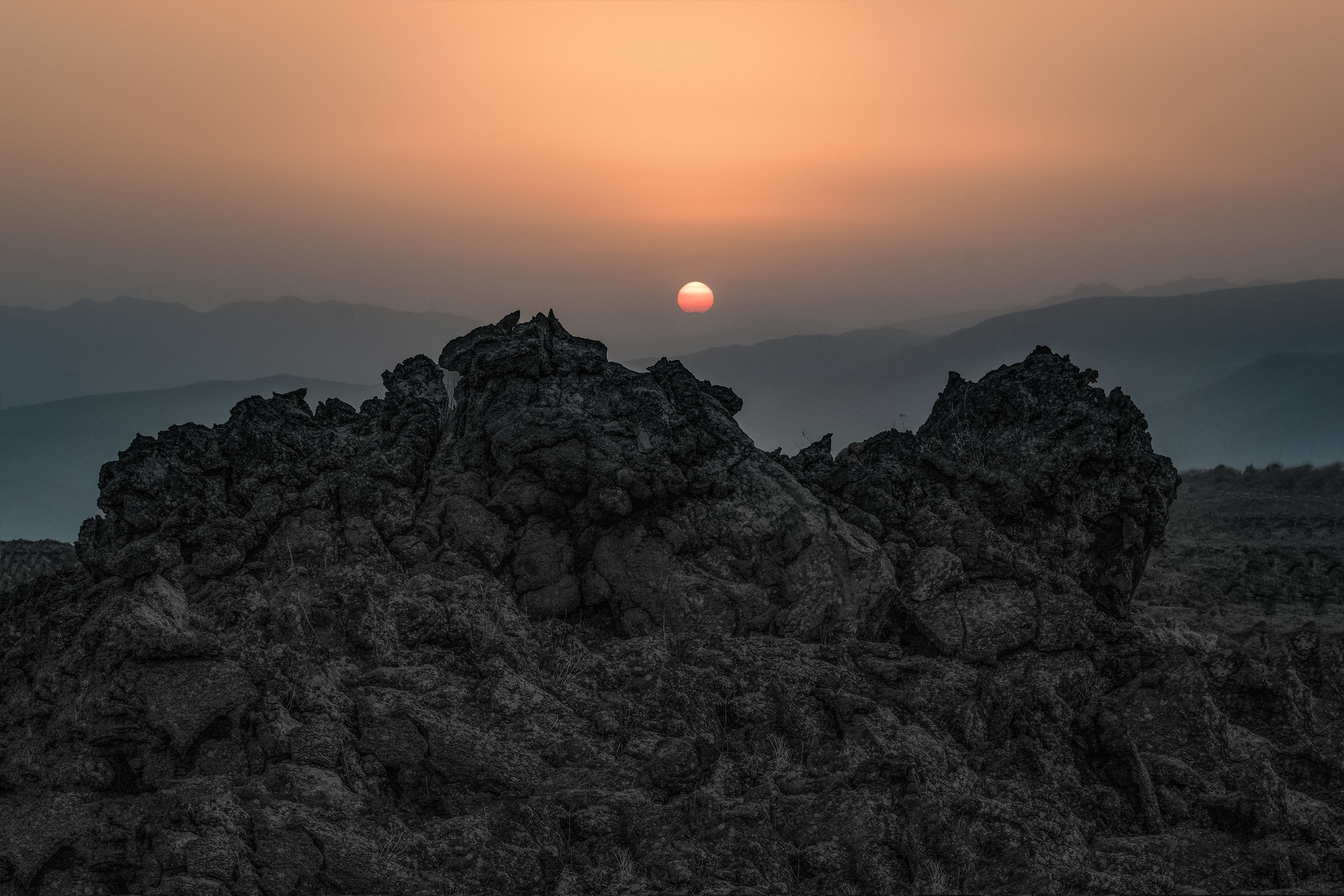 A particular sun setting along our Sciara