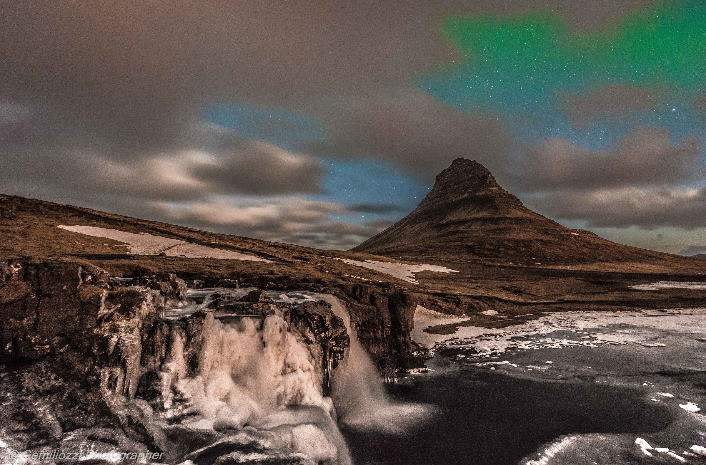 Notturna al Monte Kirkjufell Islanda 2018
