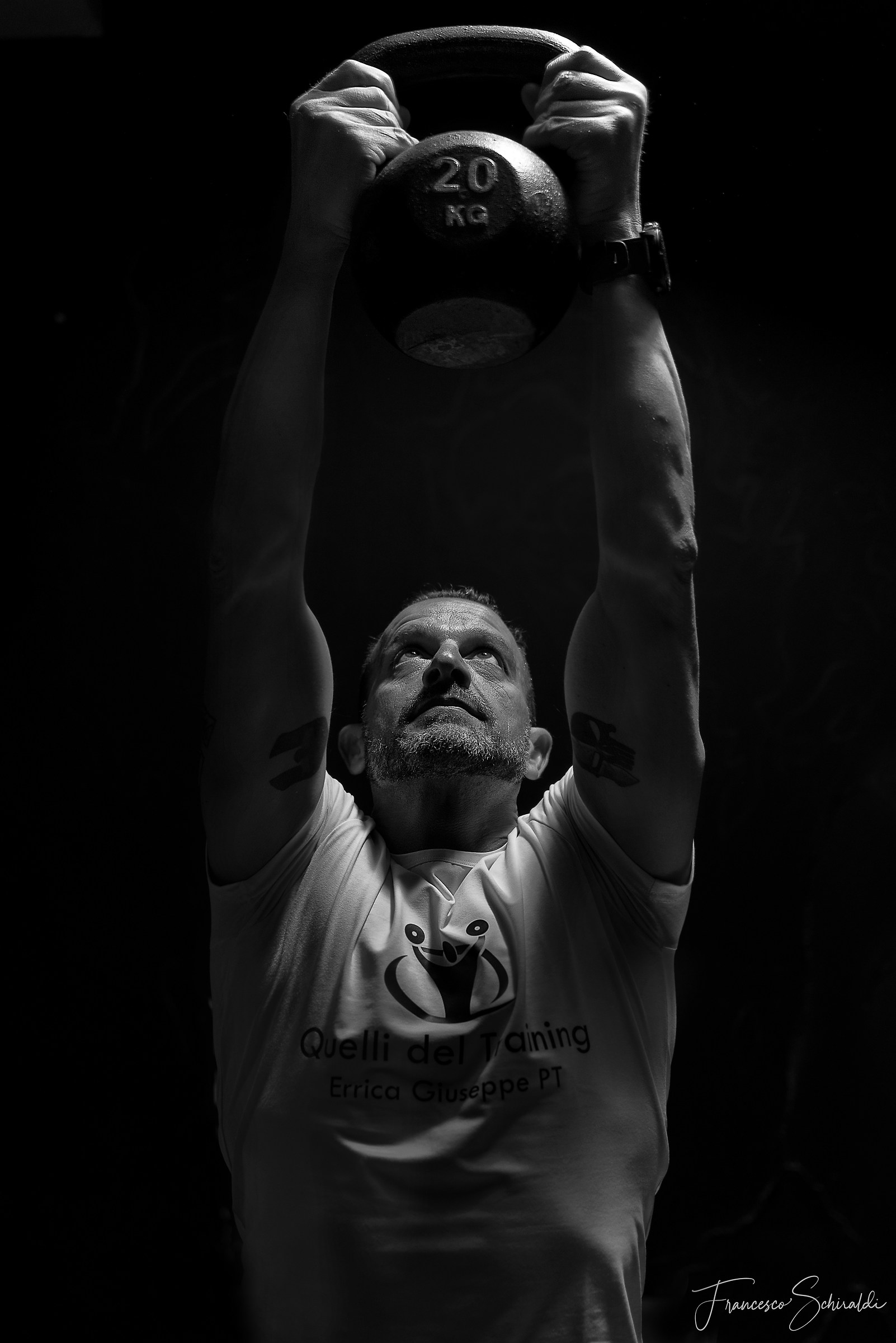 Light play with the kettlebell