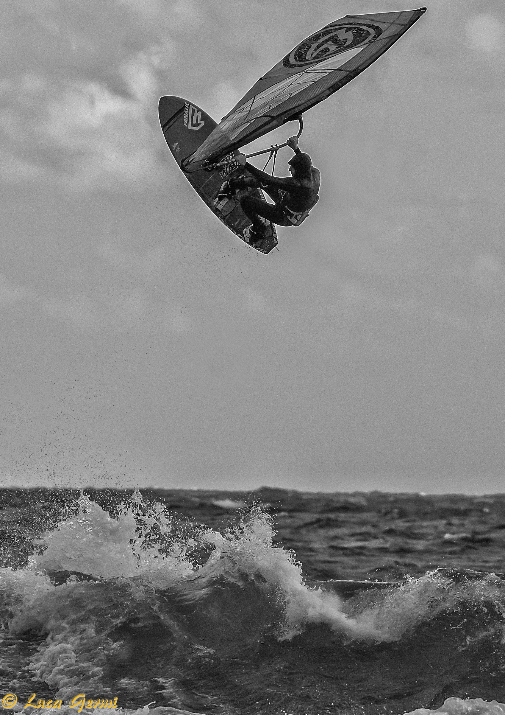 Black & Windsurf