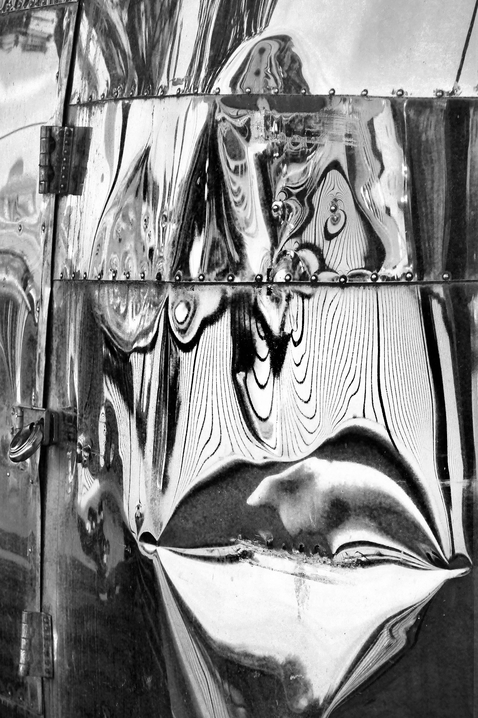 Zinc Lips! (Picasso Style)