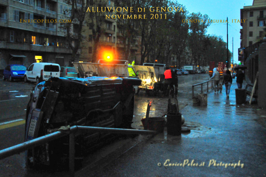 Flood genova 4 11 2011 Flood - Corso Sardegna