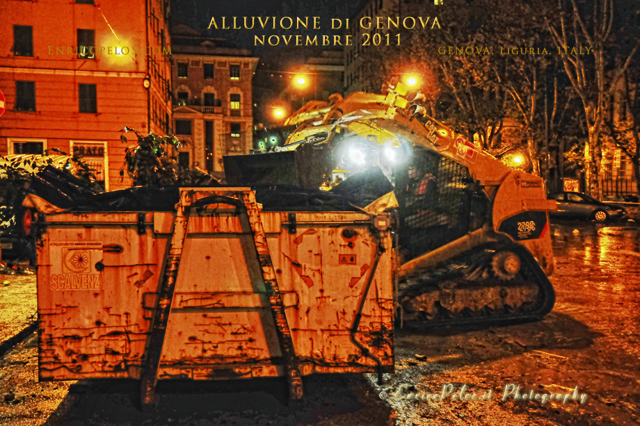 Flood genova 4 11 2011 Flood - Men and means night