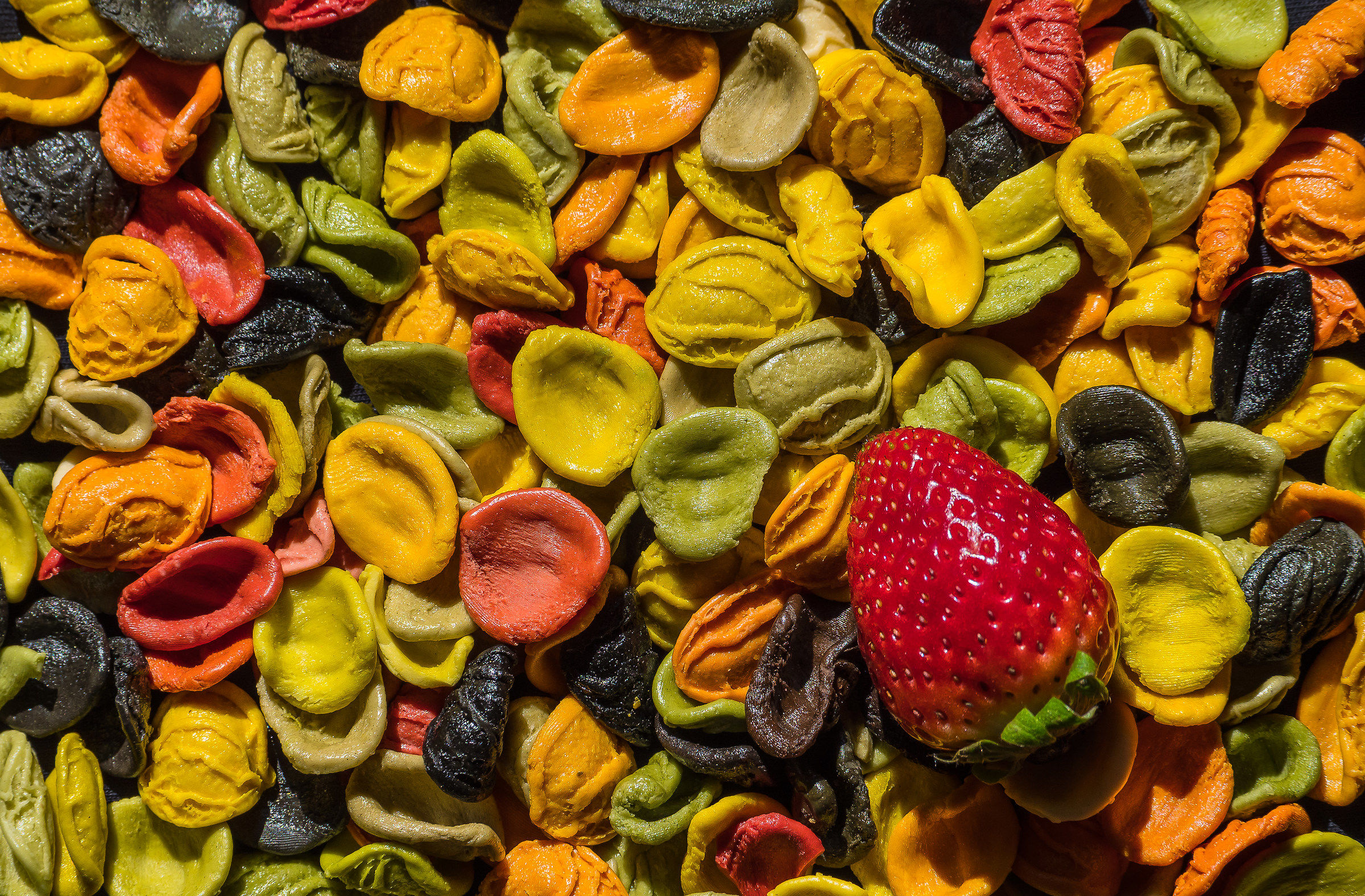 colorful orecchiette with strawberry.........