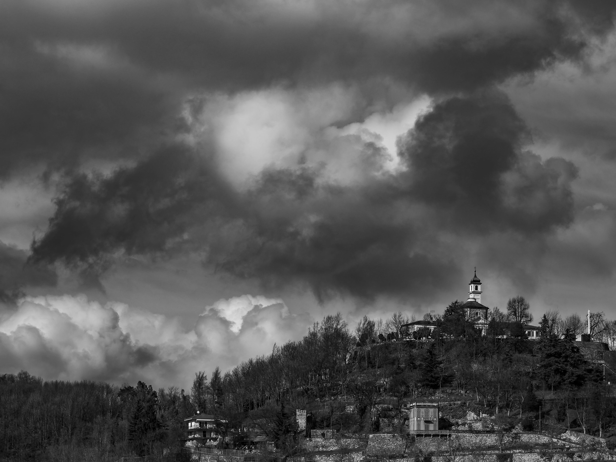 Caraglio - collina del castello