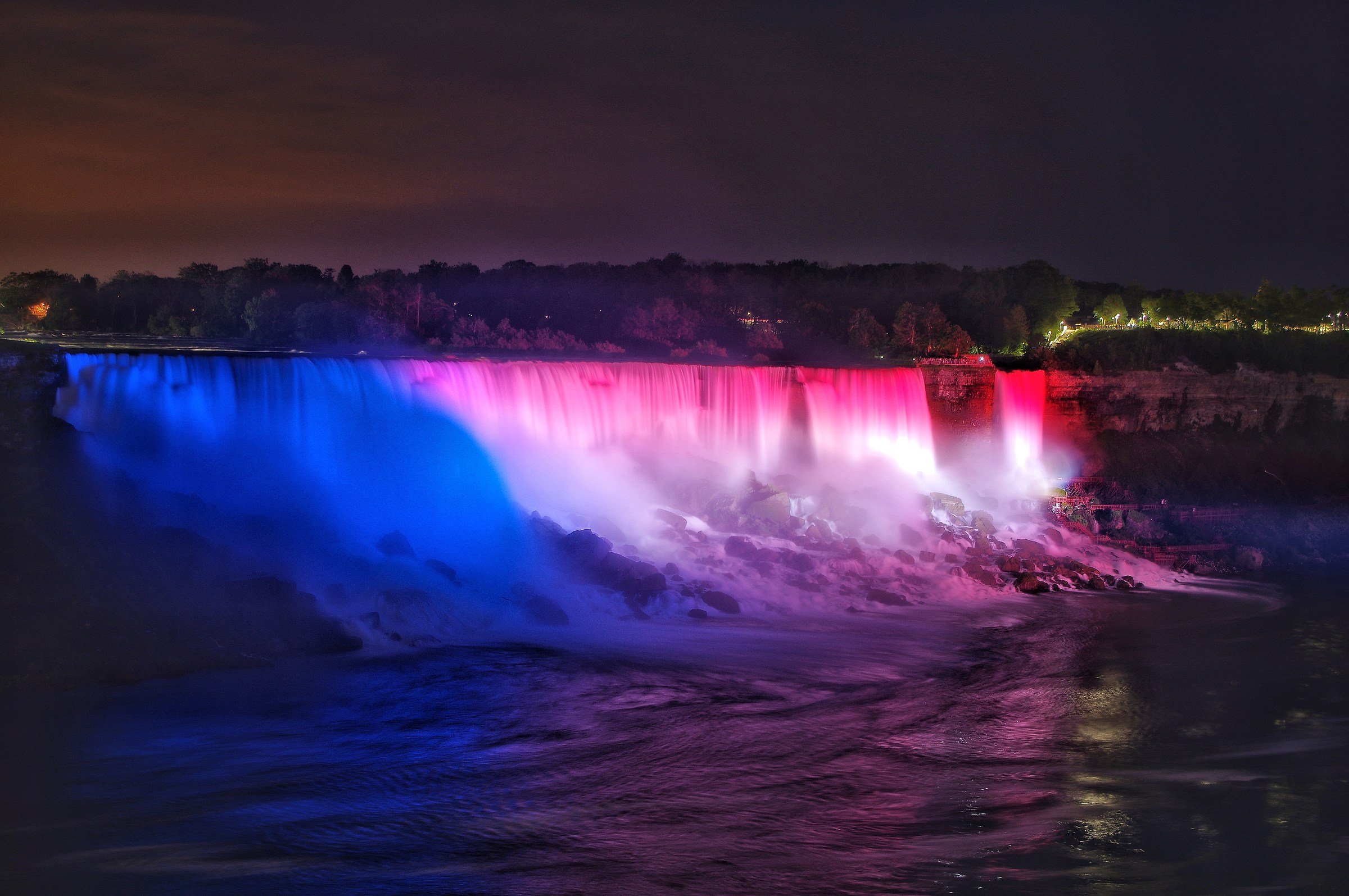 Niagara Falls