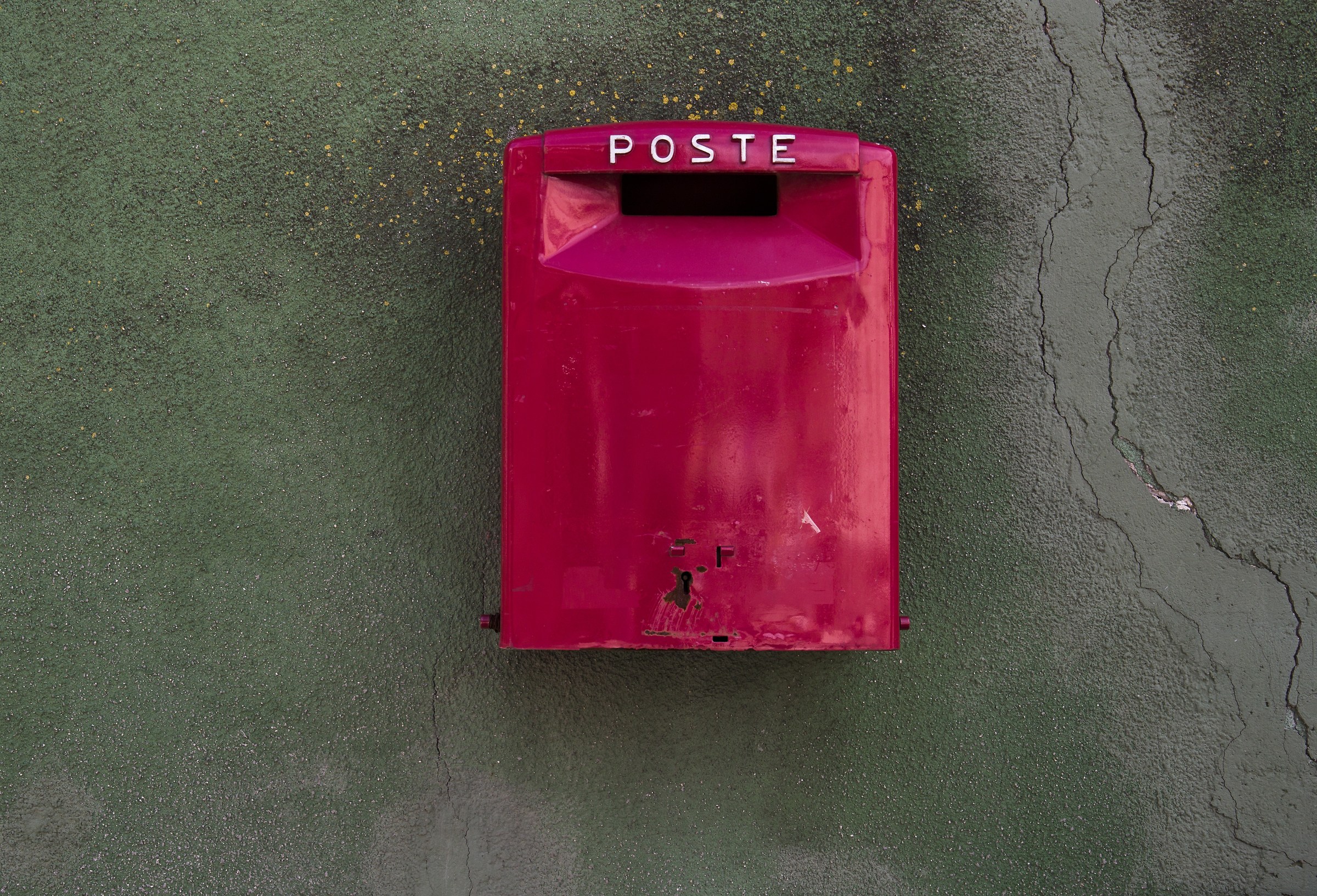 la posta prima della email