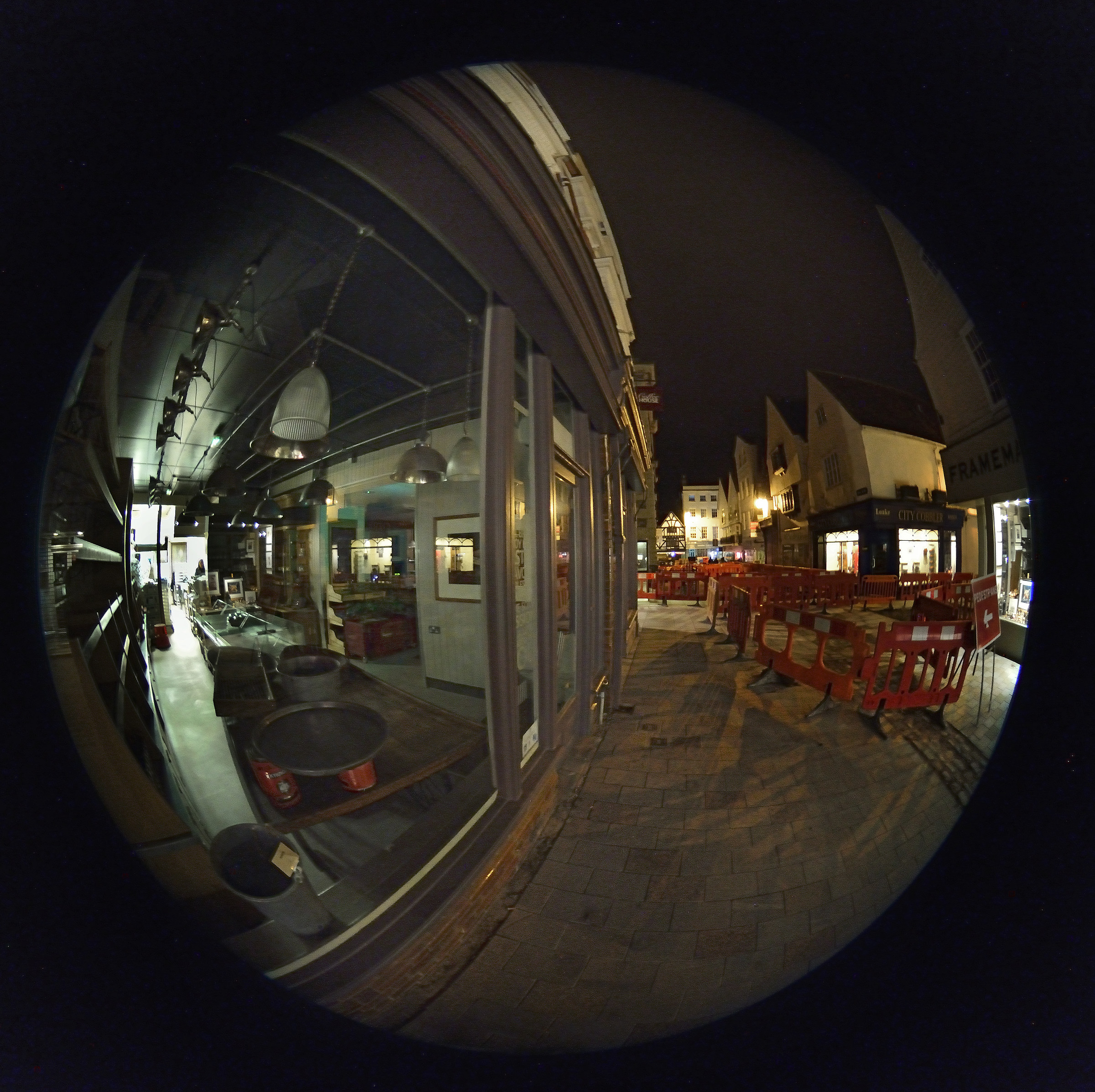 Esperimento notturno (essere osservato!)