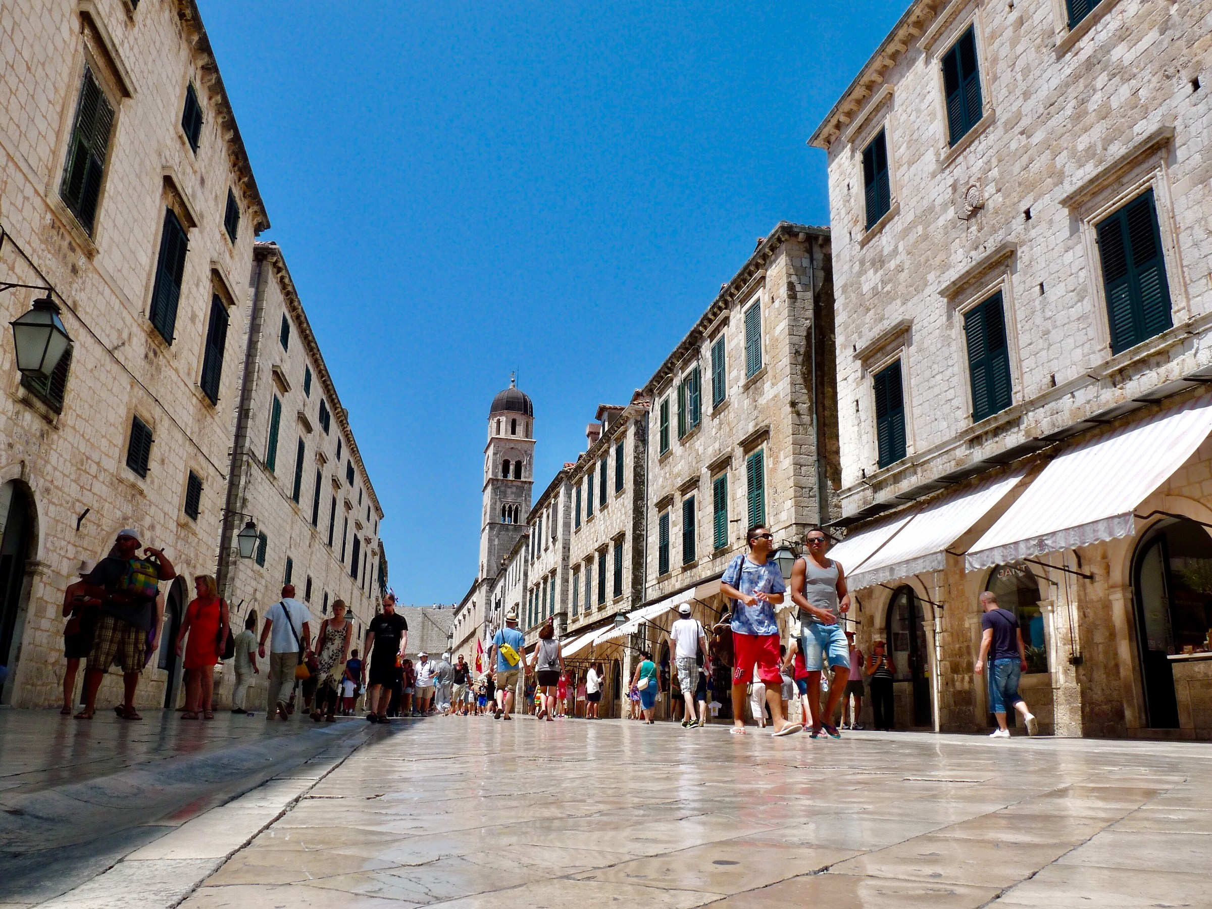 Dubrovnik. Lo Stradun.