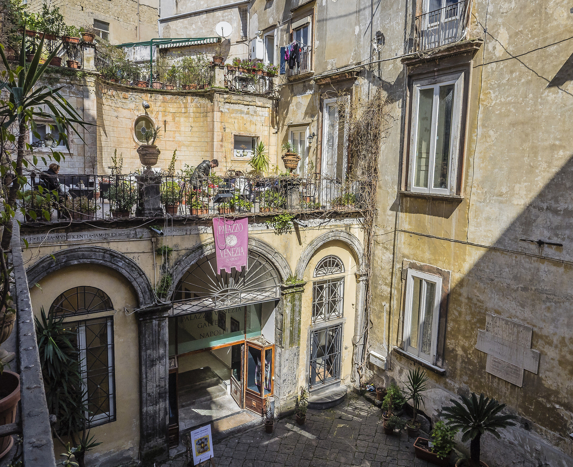 raduno juza 24-iii-'18 palazzi storici al centro di na