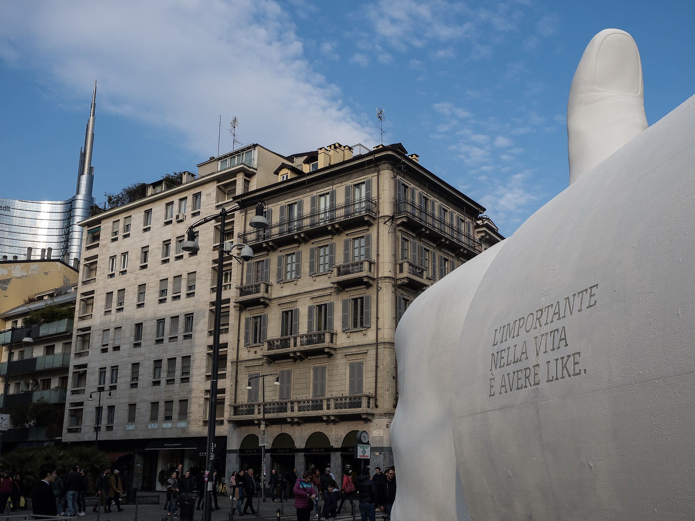 Put I like it ... put it I like it .. I like it;)