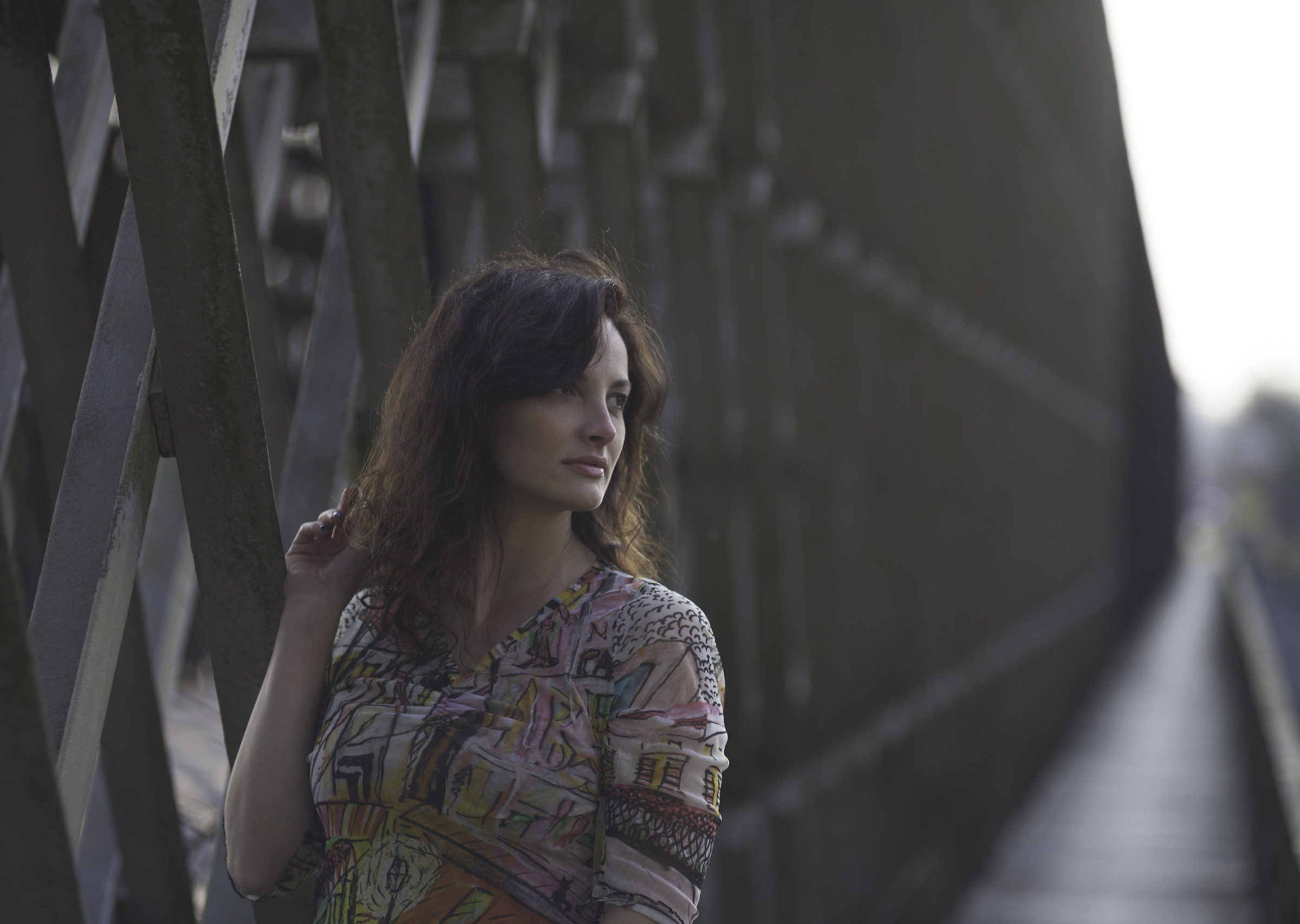 a beautiful woman...and lens!!