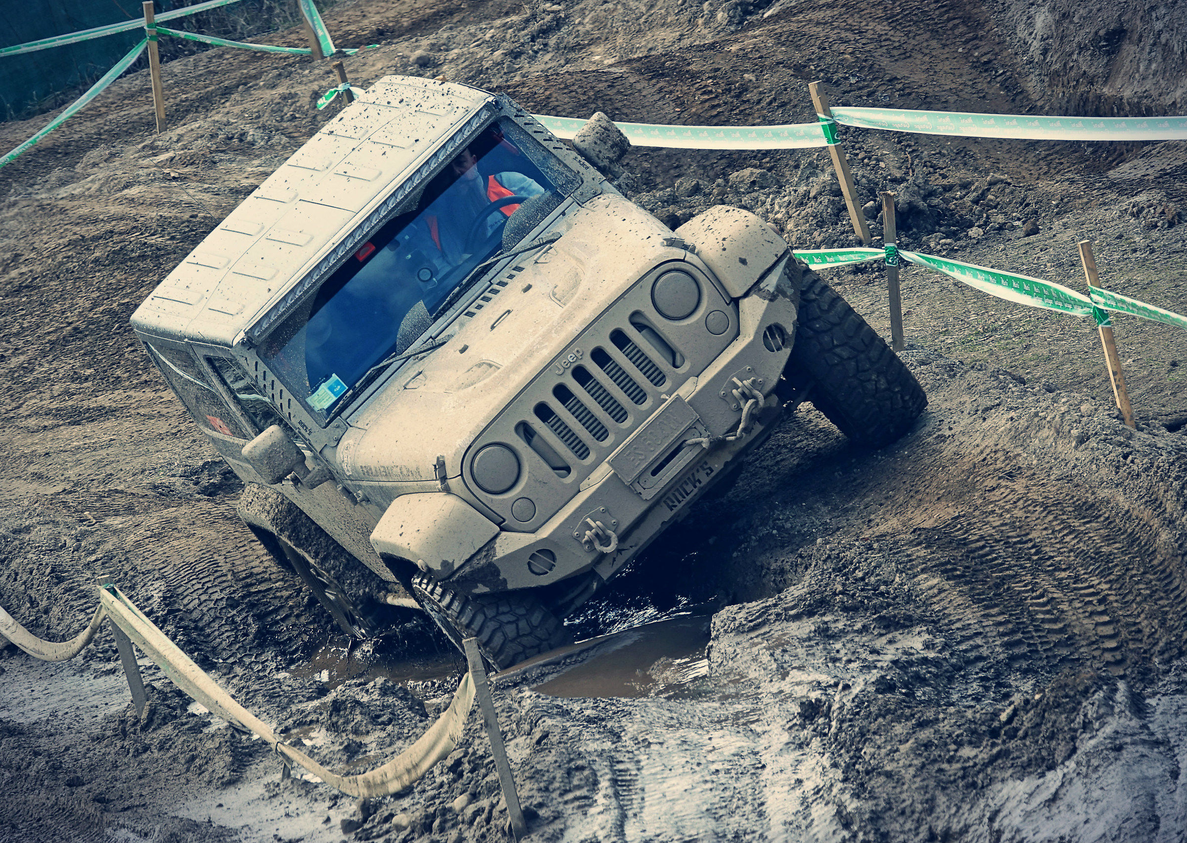 Kustom Road American