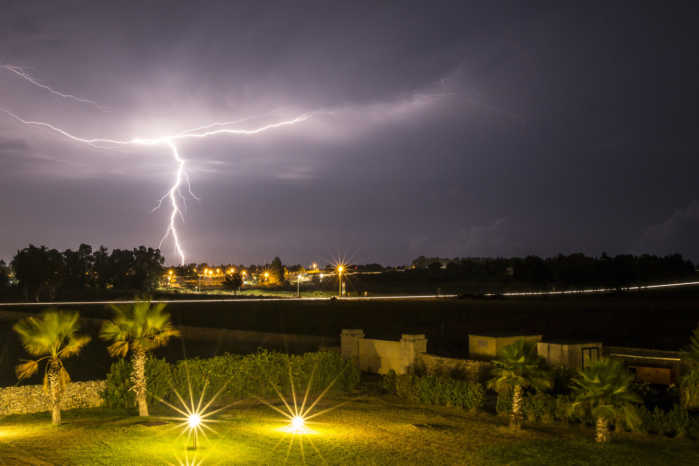 Fulmine a Torre dell'Orso