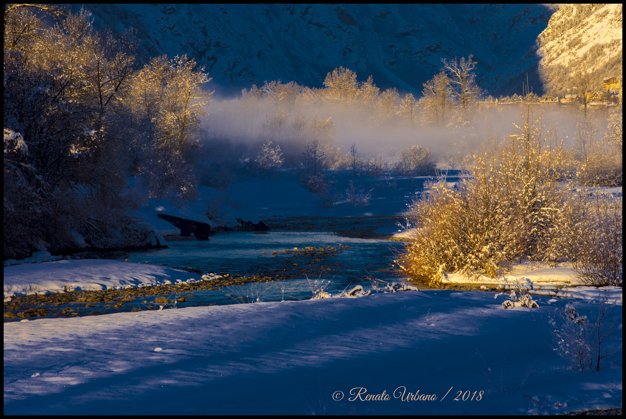 Sun and fog on the Stura river