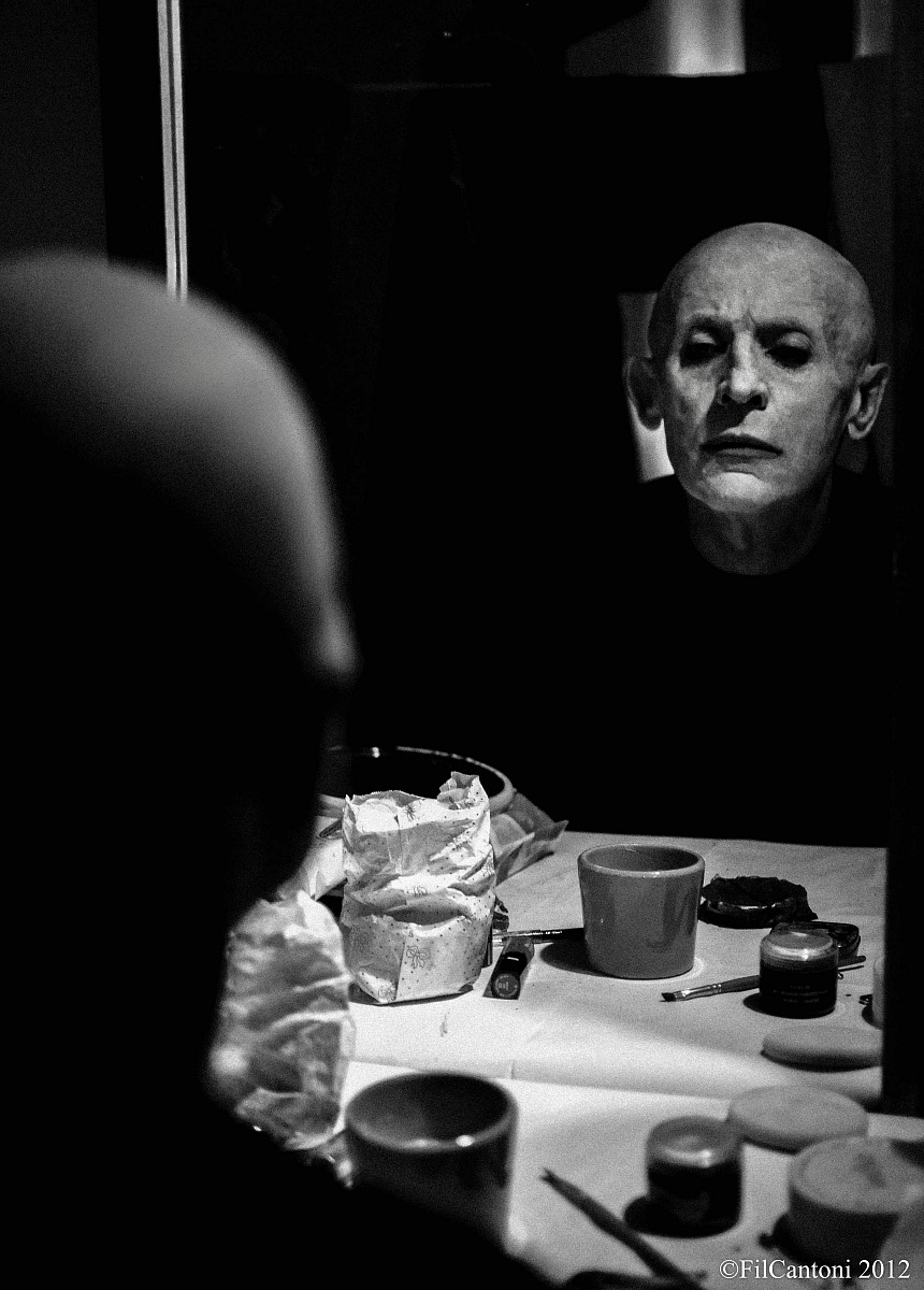 Saltimbanco in preparation