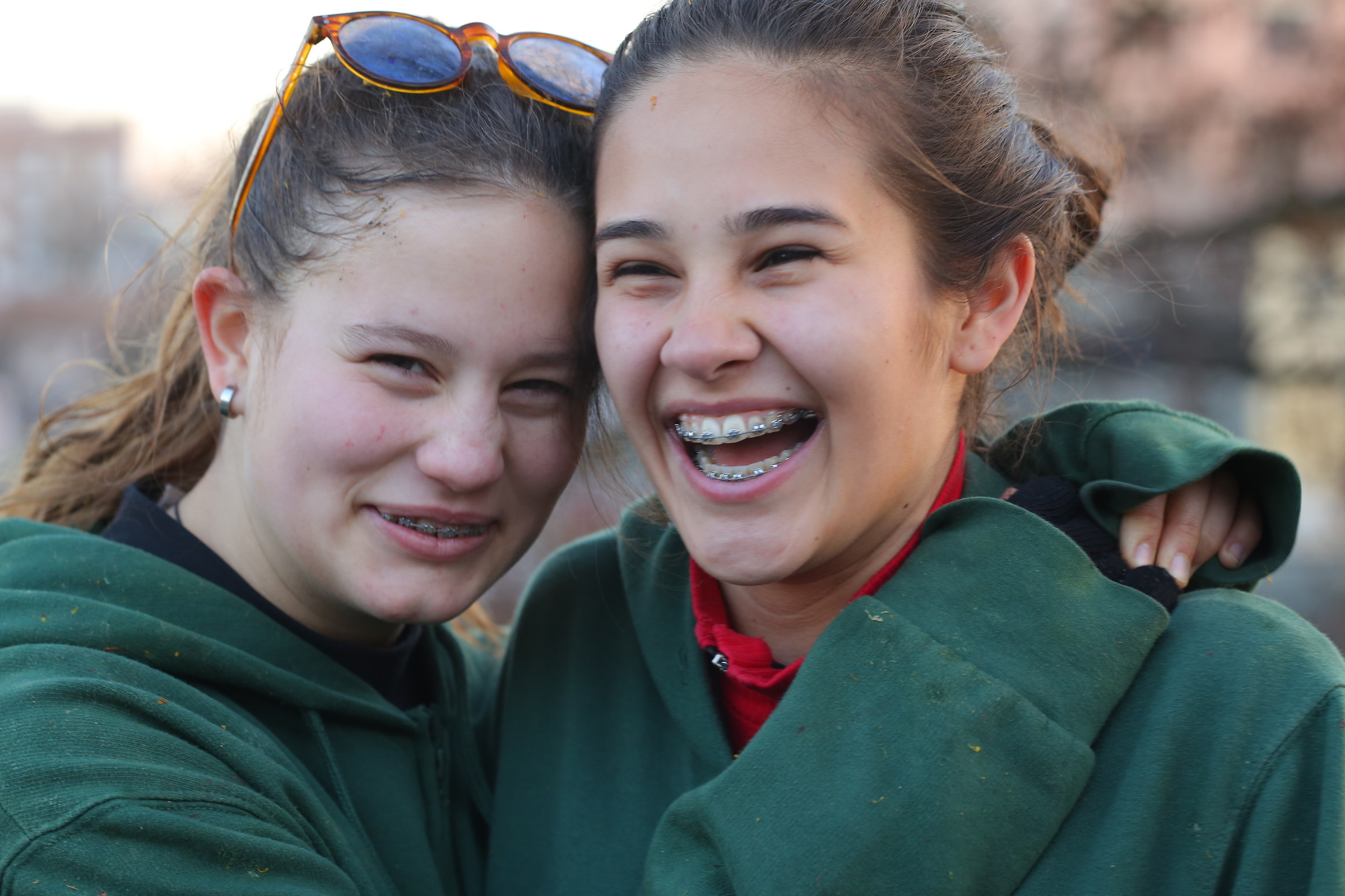 la gioia tra gli apparecchi....