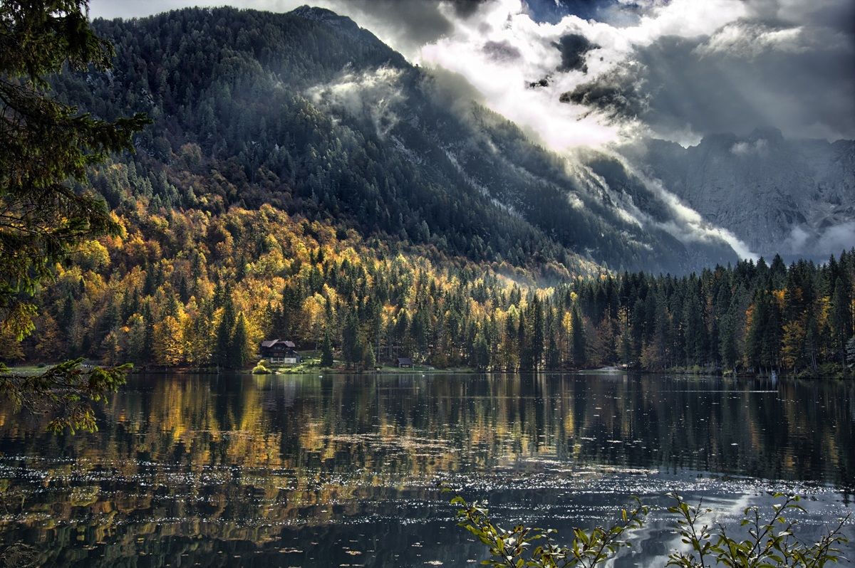 Raggi sul lago inferiore