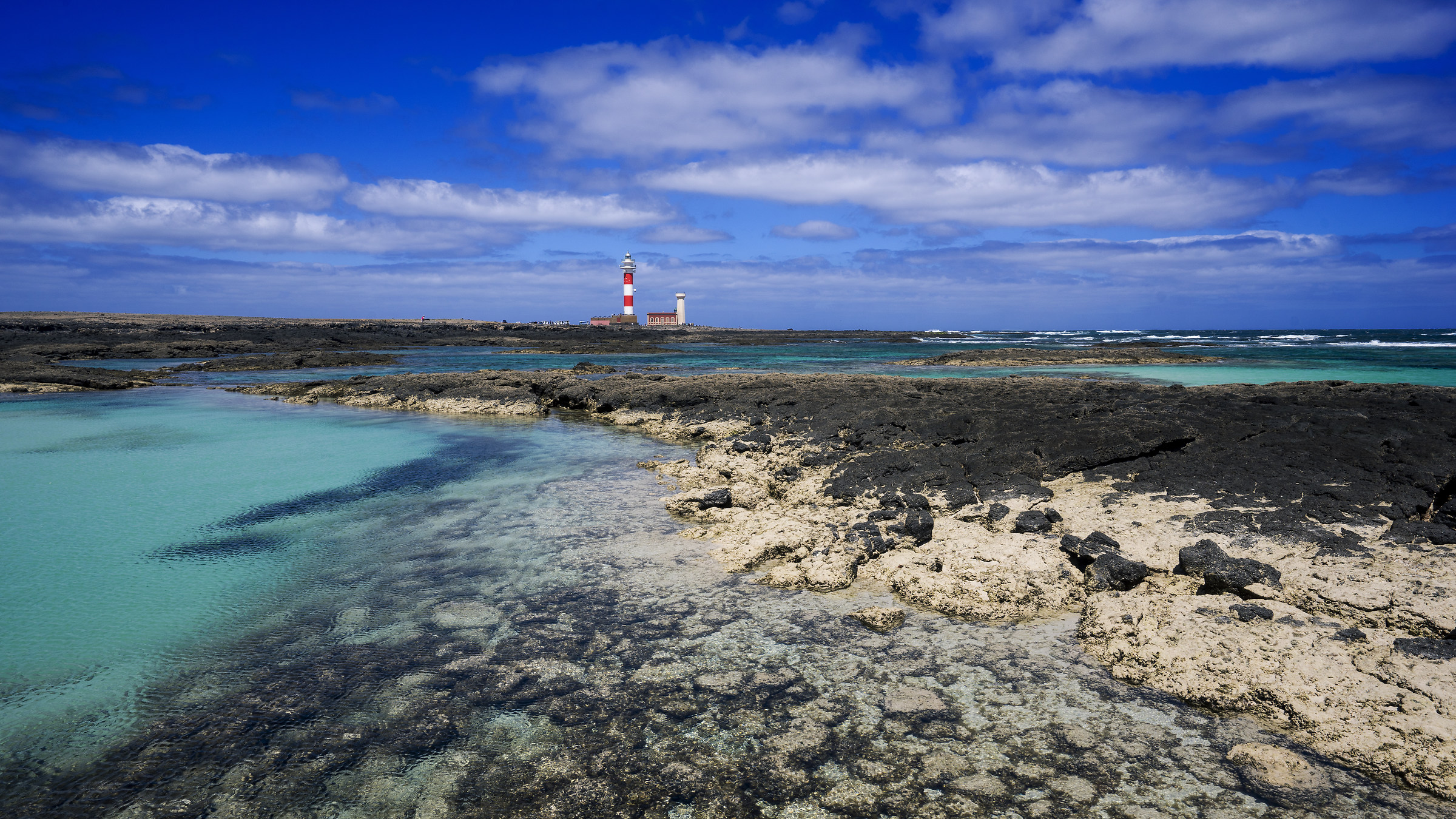 El Toston Lighthouse seen from Caleta del Marrajo