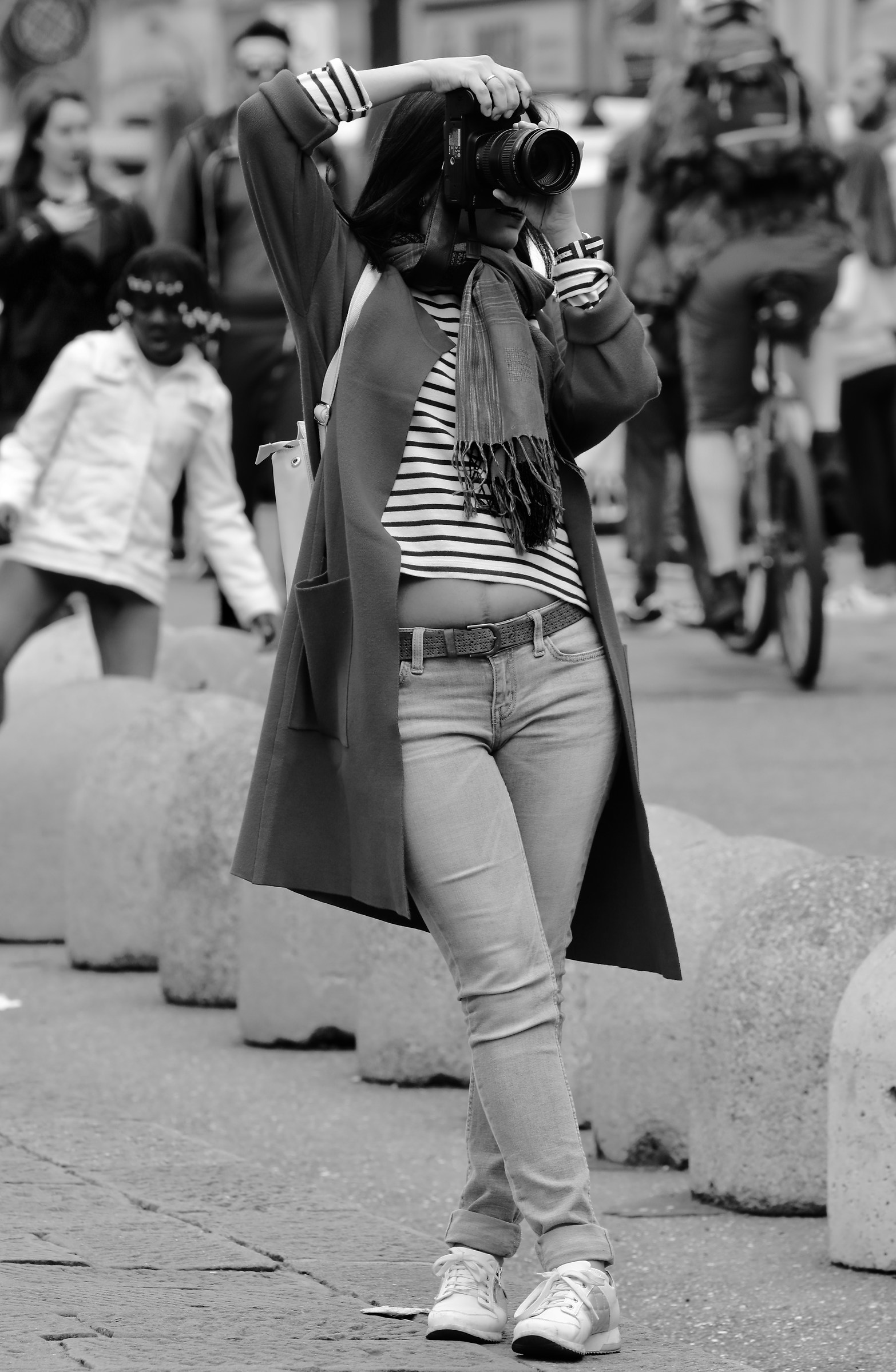 Postura da perfetta fotografa