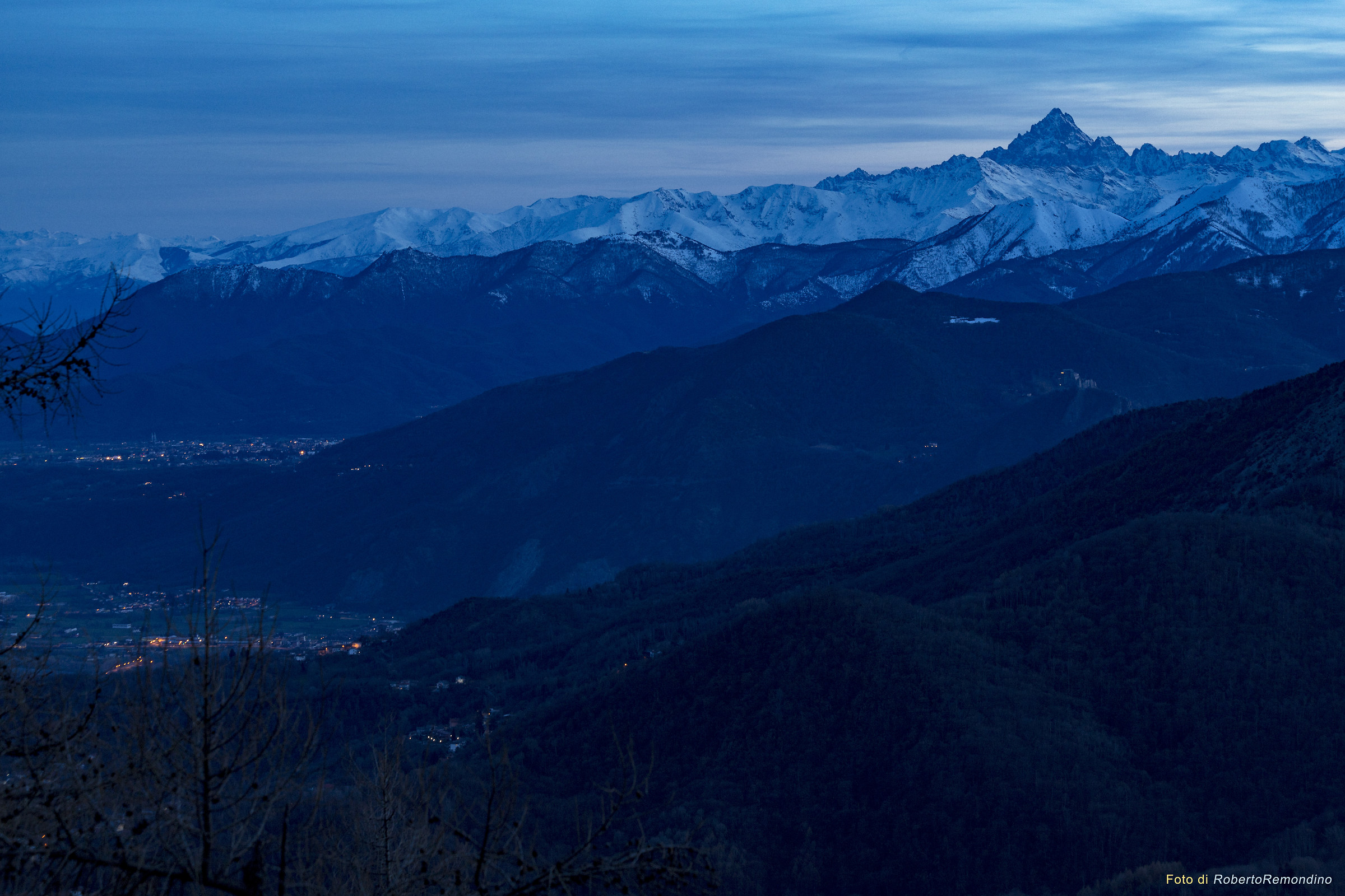 Il Monviso visto dal Col del Lys